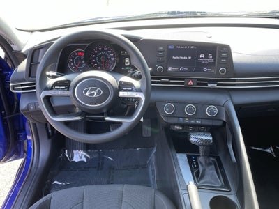 2021 Hyundai ELANTRA SE