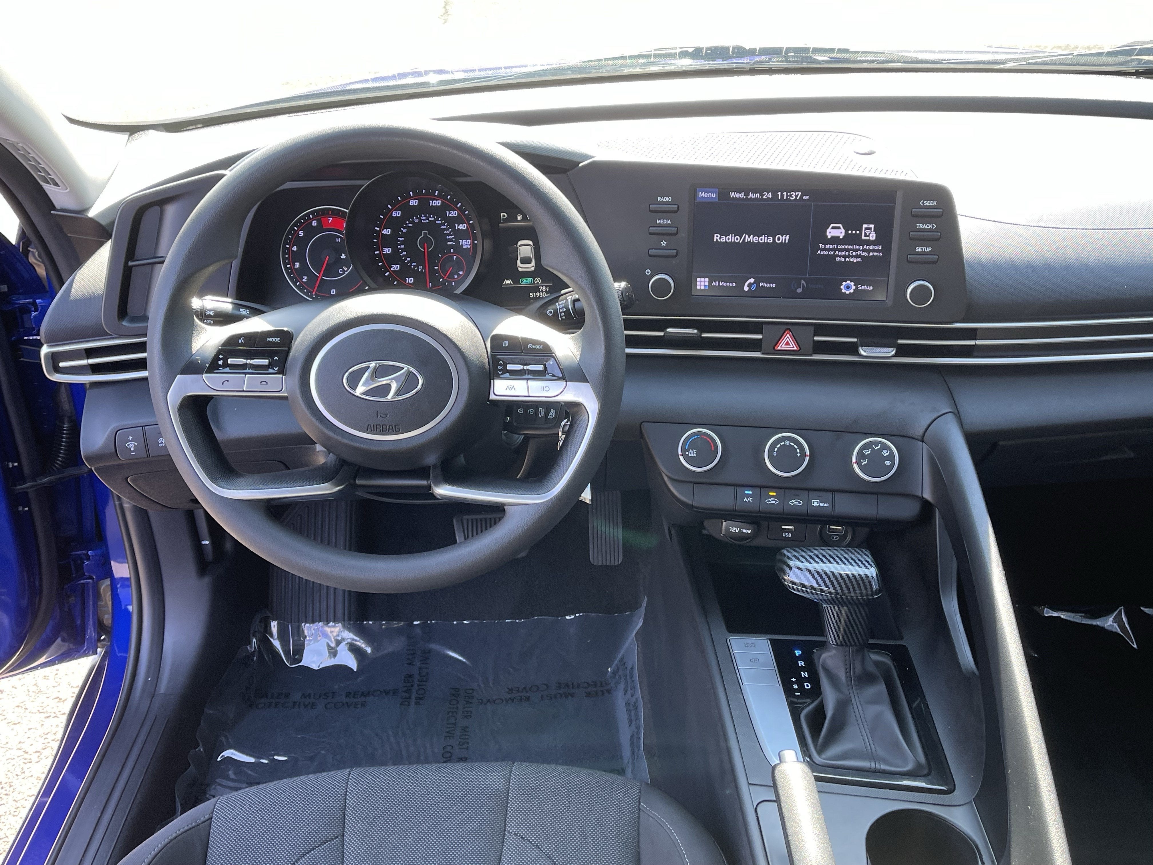 2021 Hyundai ELANTRA SE