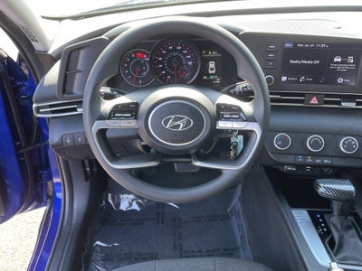 2021 Hyundai ELANTRA SE