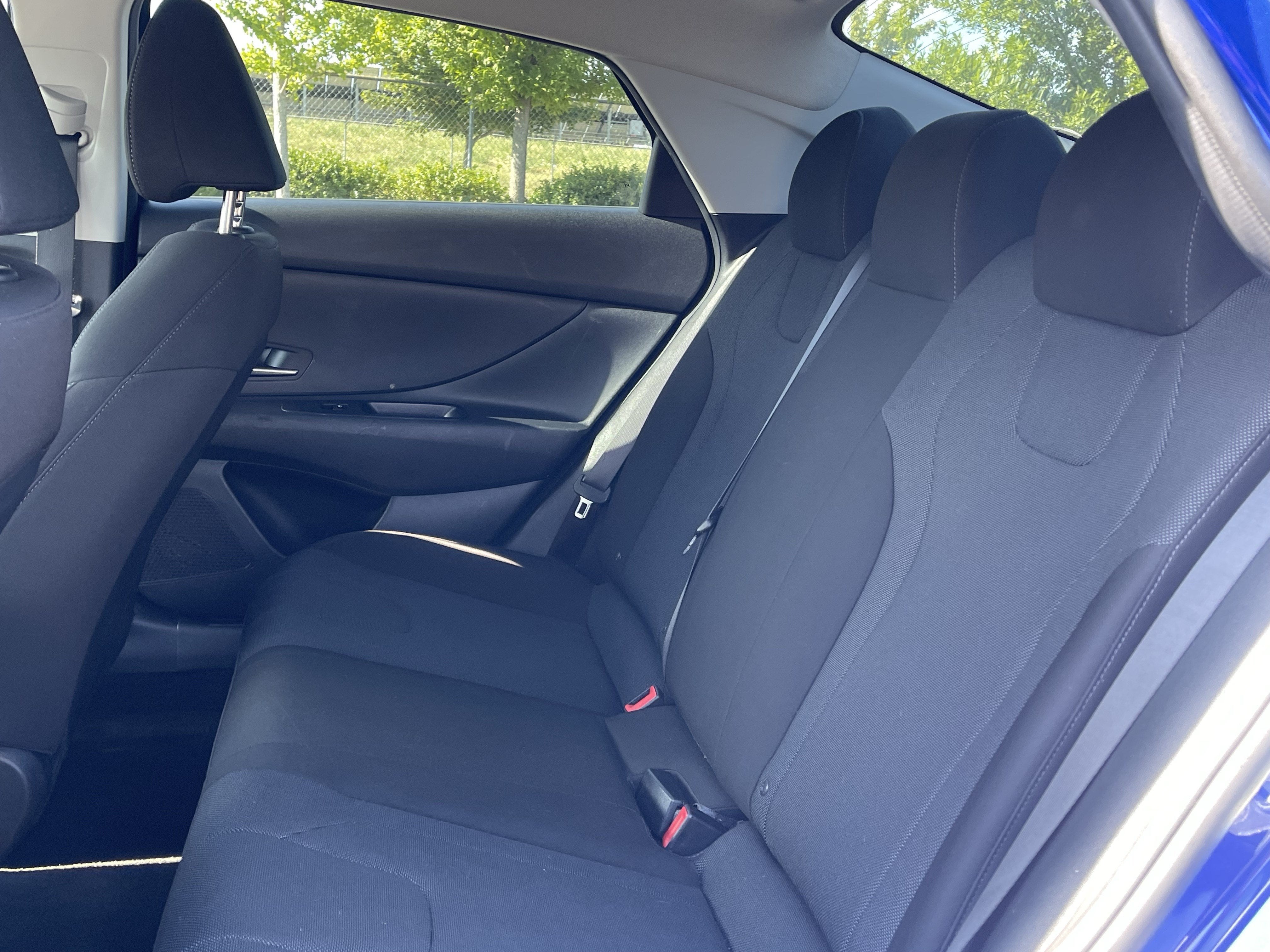 2021 Hyundai ELANTRA SE