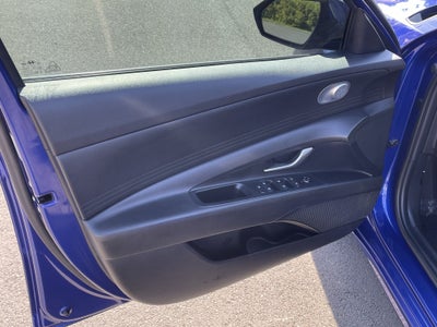 2021 Hyundai ELANTRA SE