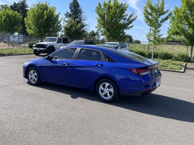 2021 Hyundai ELANTRA SE