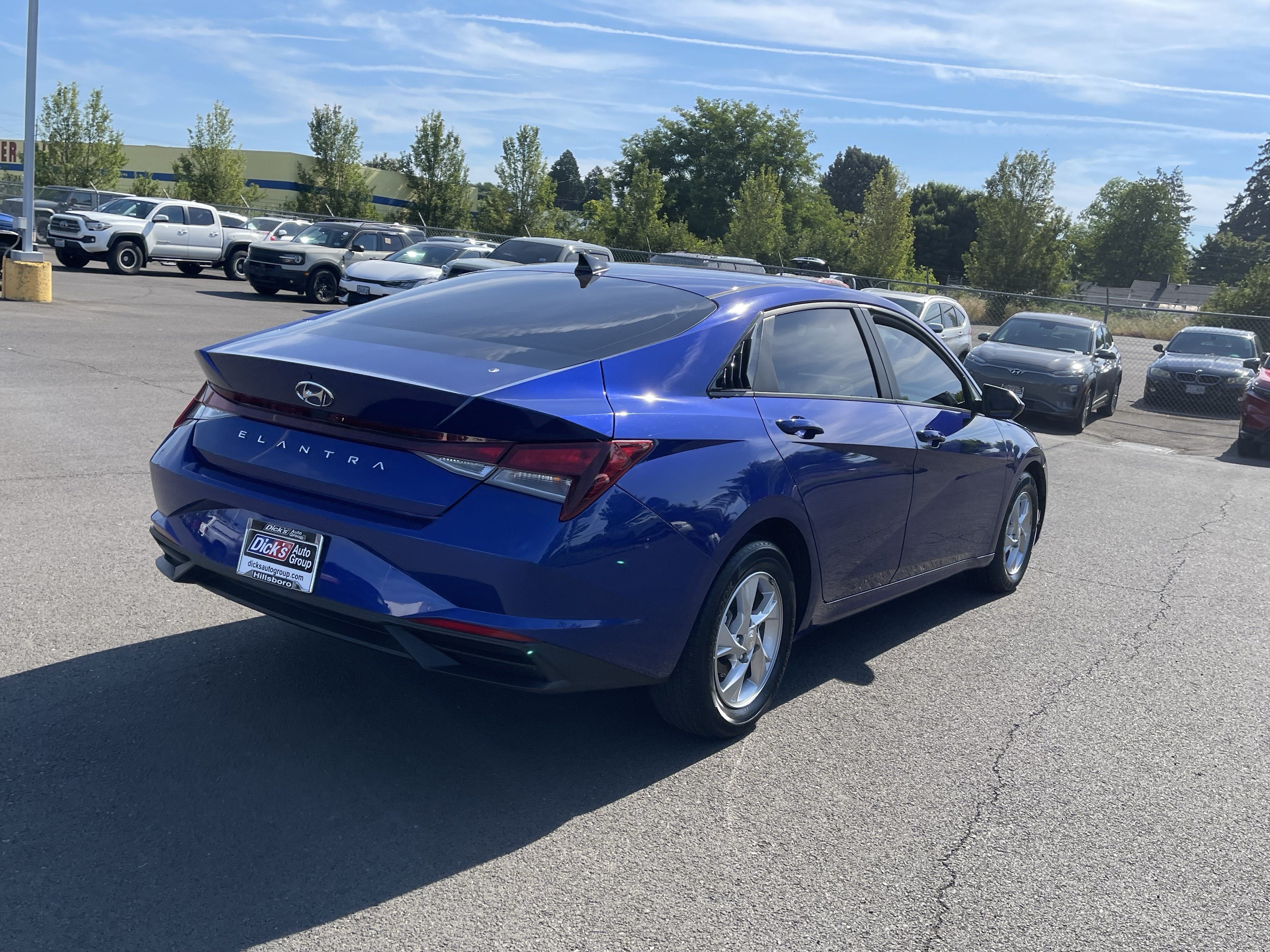 2021 Hyundai ELANTRA SE