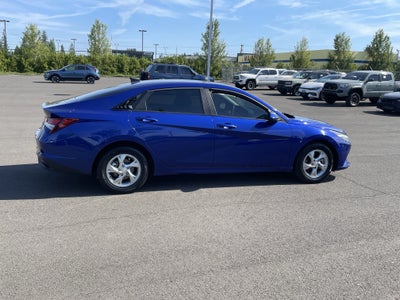 2021 Hyundai ELANTRA SE