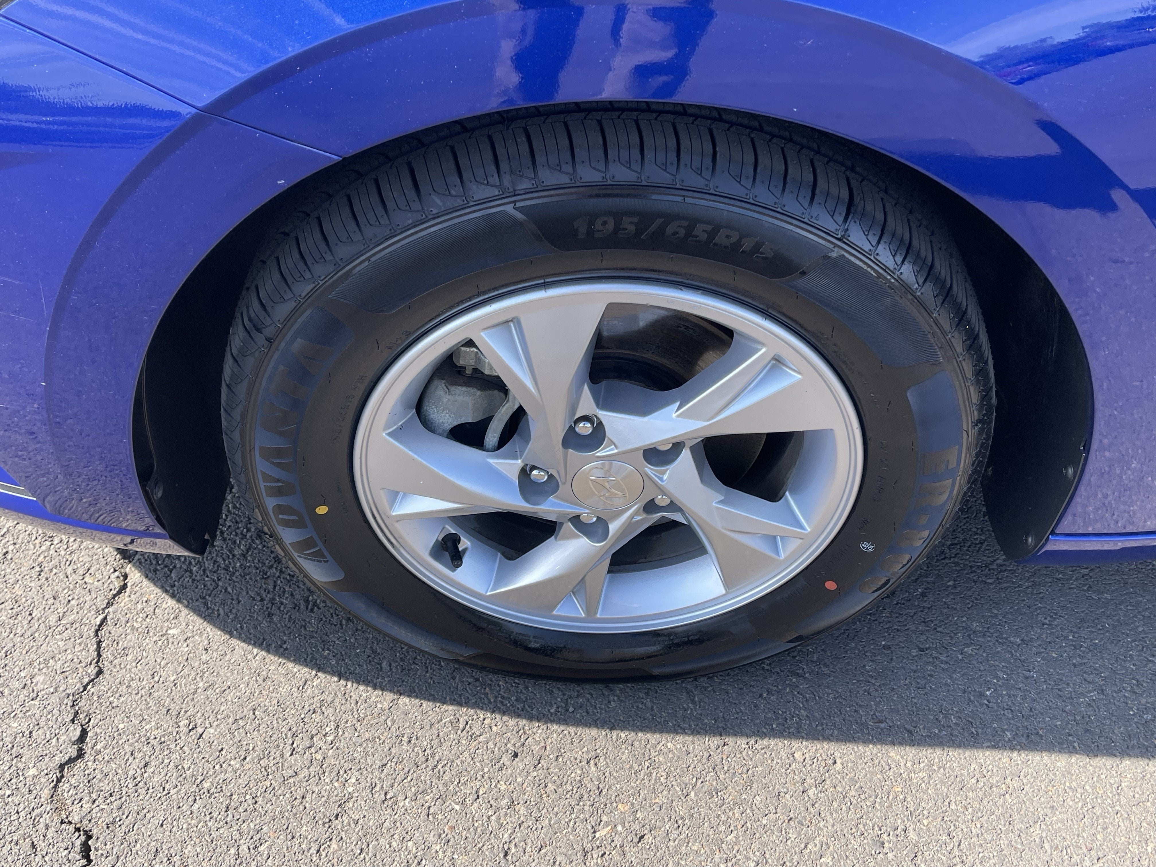 2021 Hyundai ELANTRA SE
