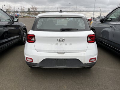 2022 Hyundai VENUE SE
