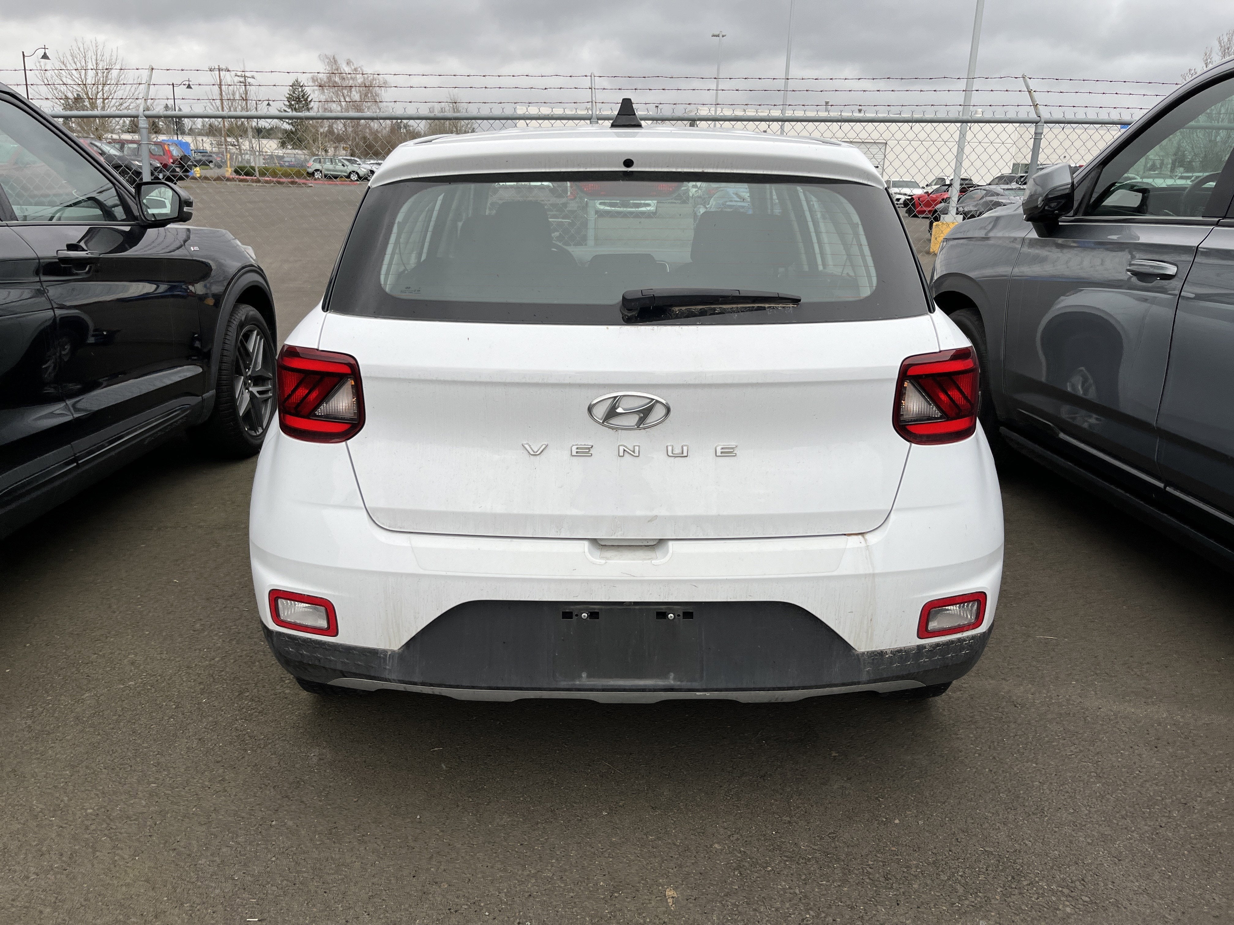 2022 Hyundai VENUE SE