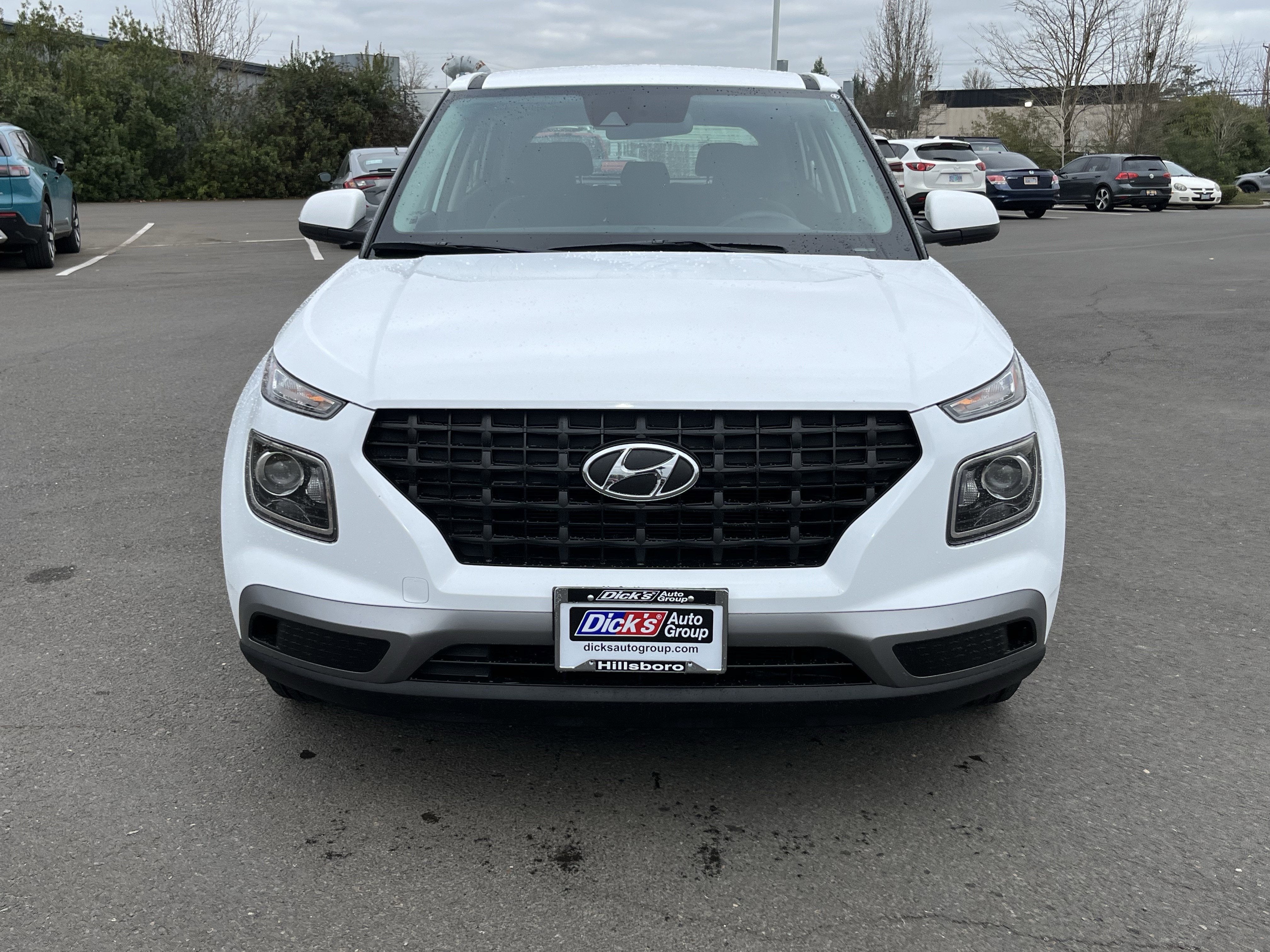 2022 Hyundai VENUE SE