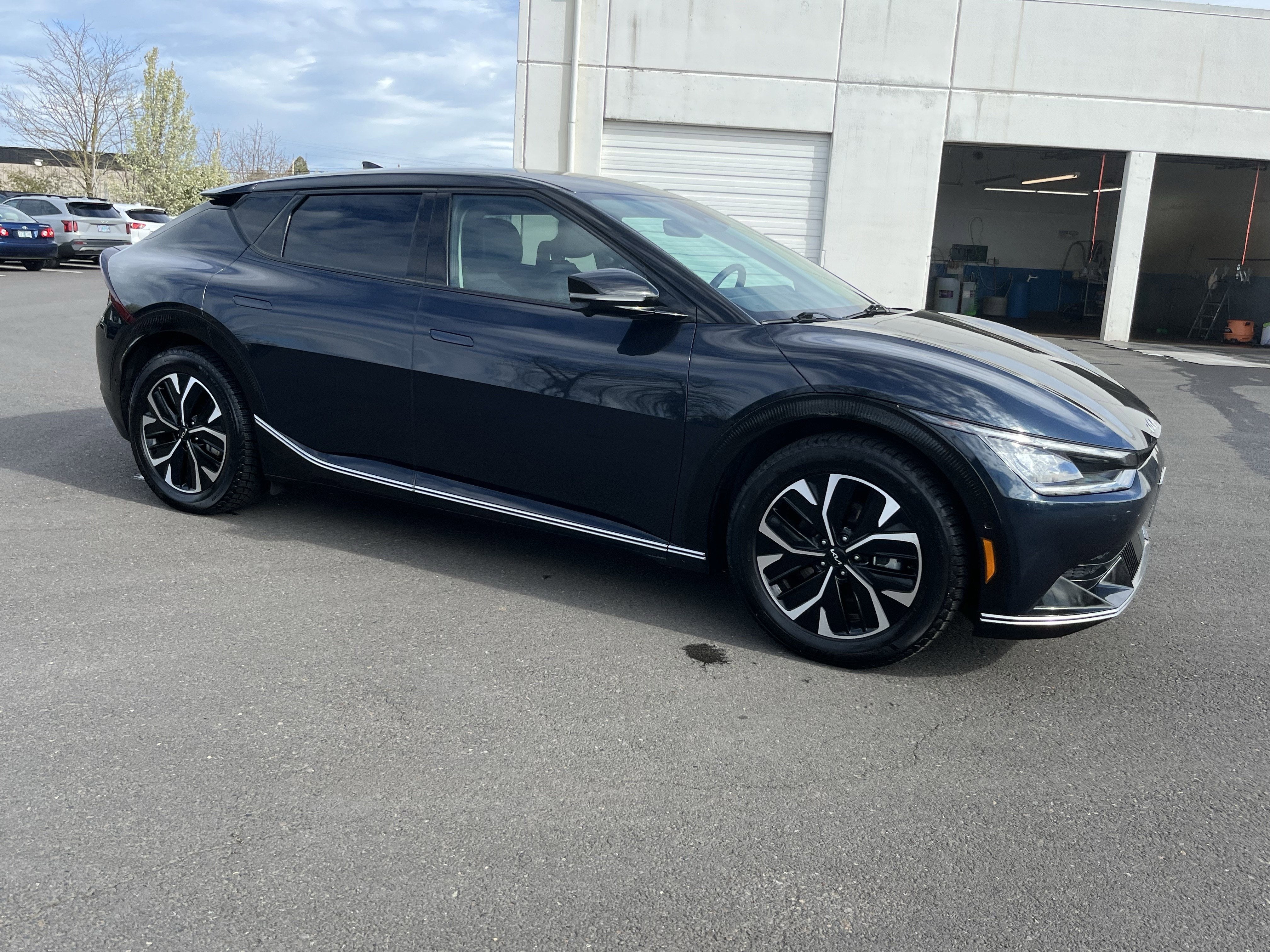 2023 Kia EV6 Wind