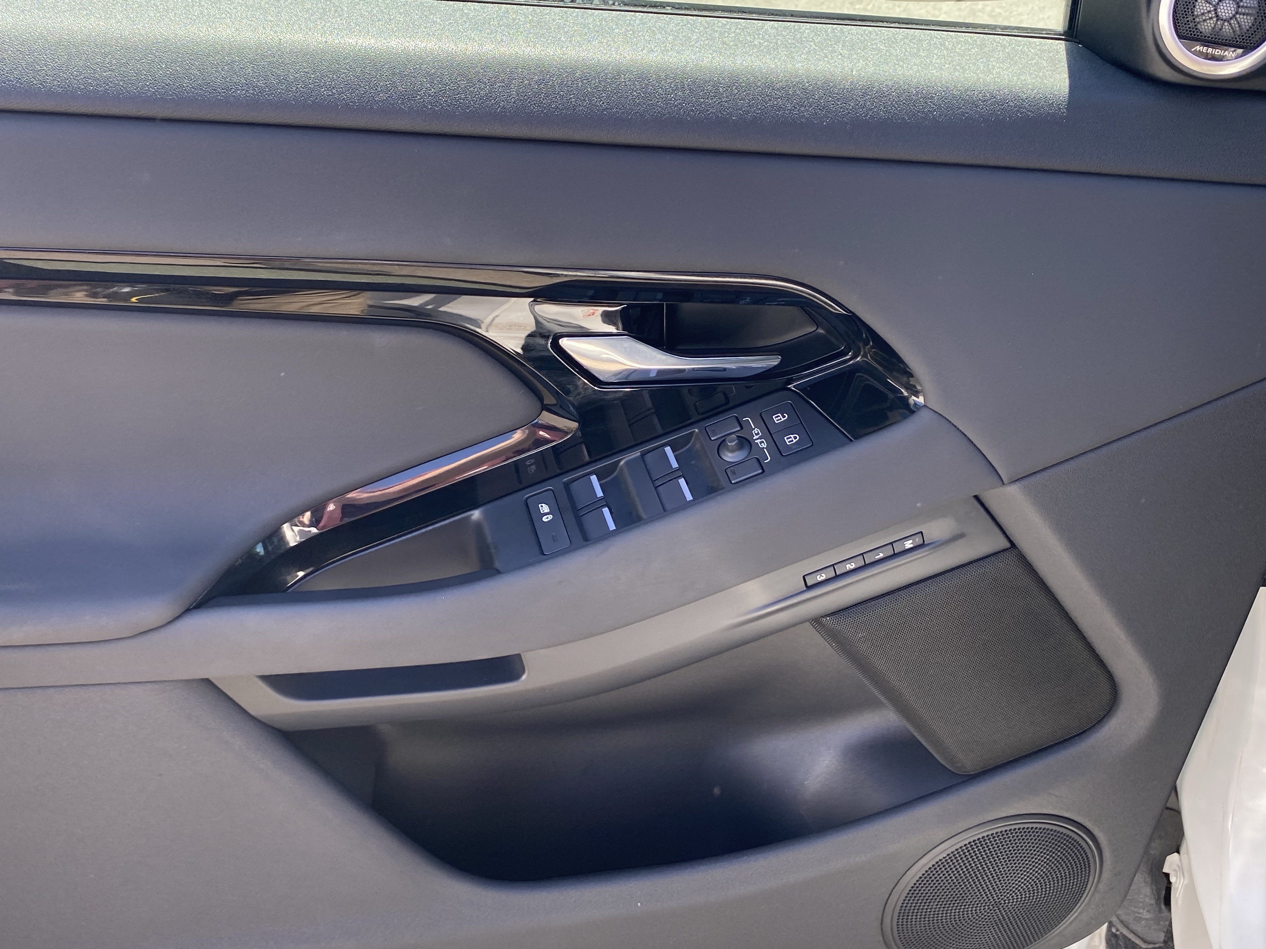 2024 Land Rover Range Rover Evoque Core S