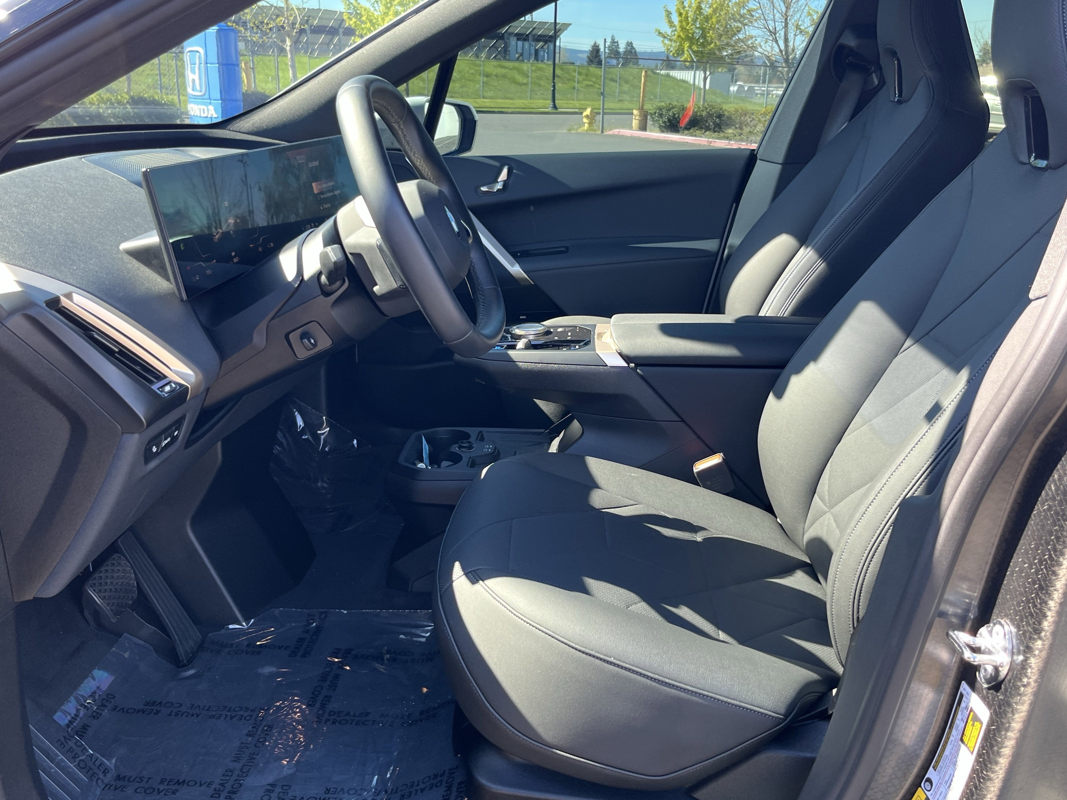 2026 BMW iX xDrive45