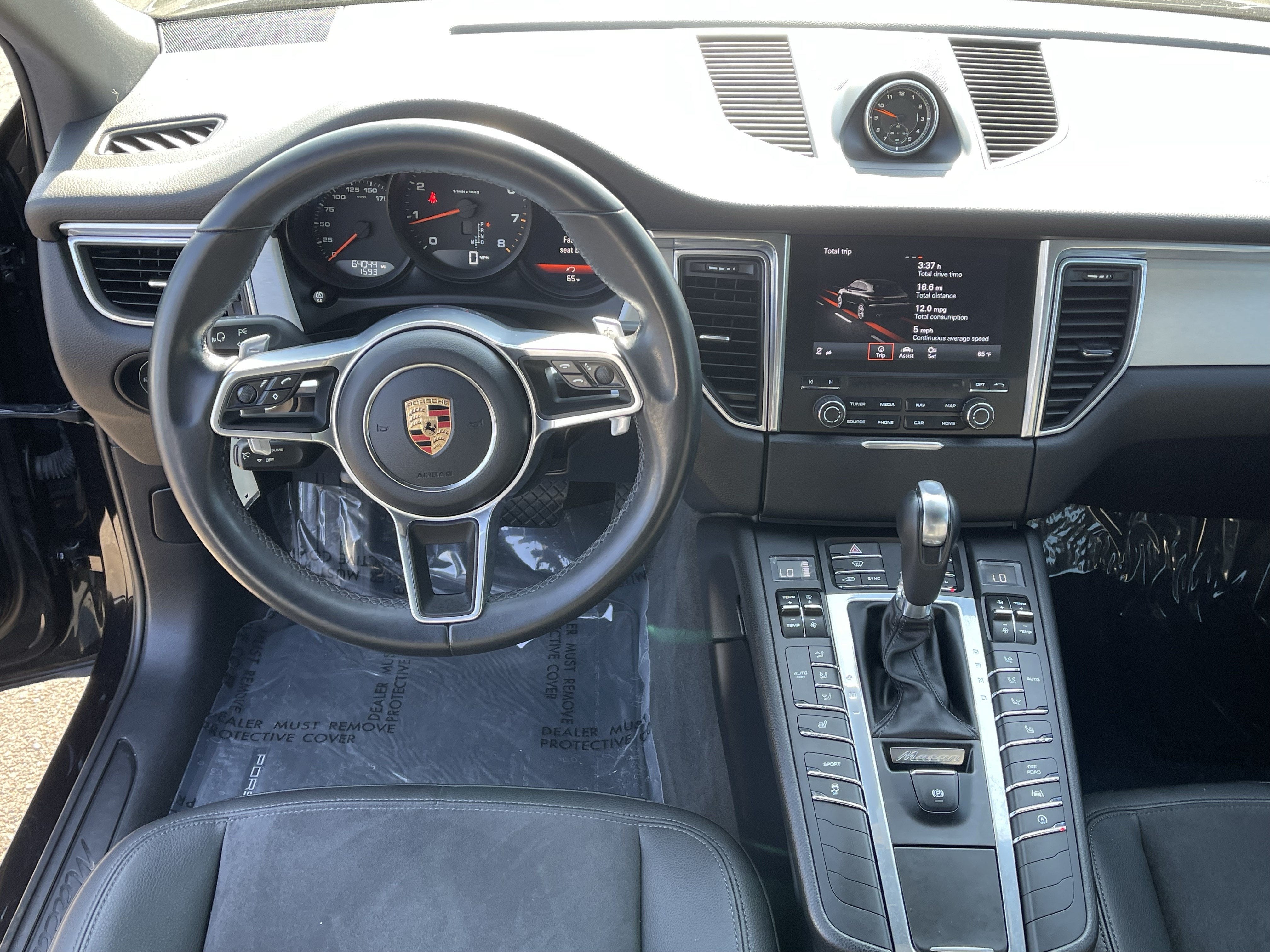 2017 Porsche Macan Base