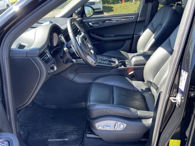 2019 Porsche Macan S