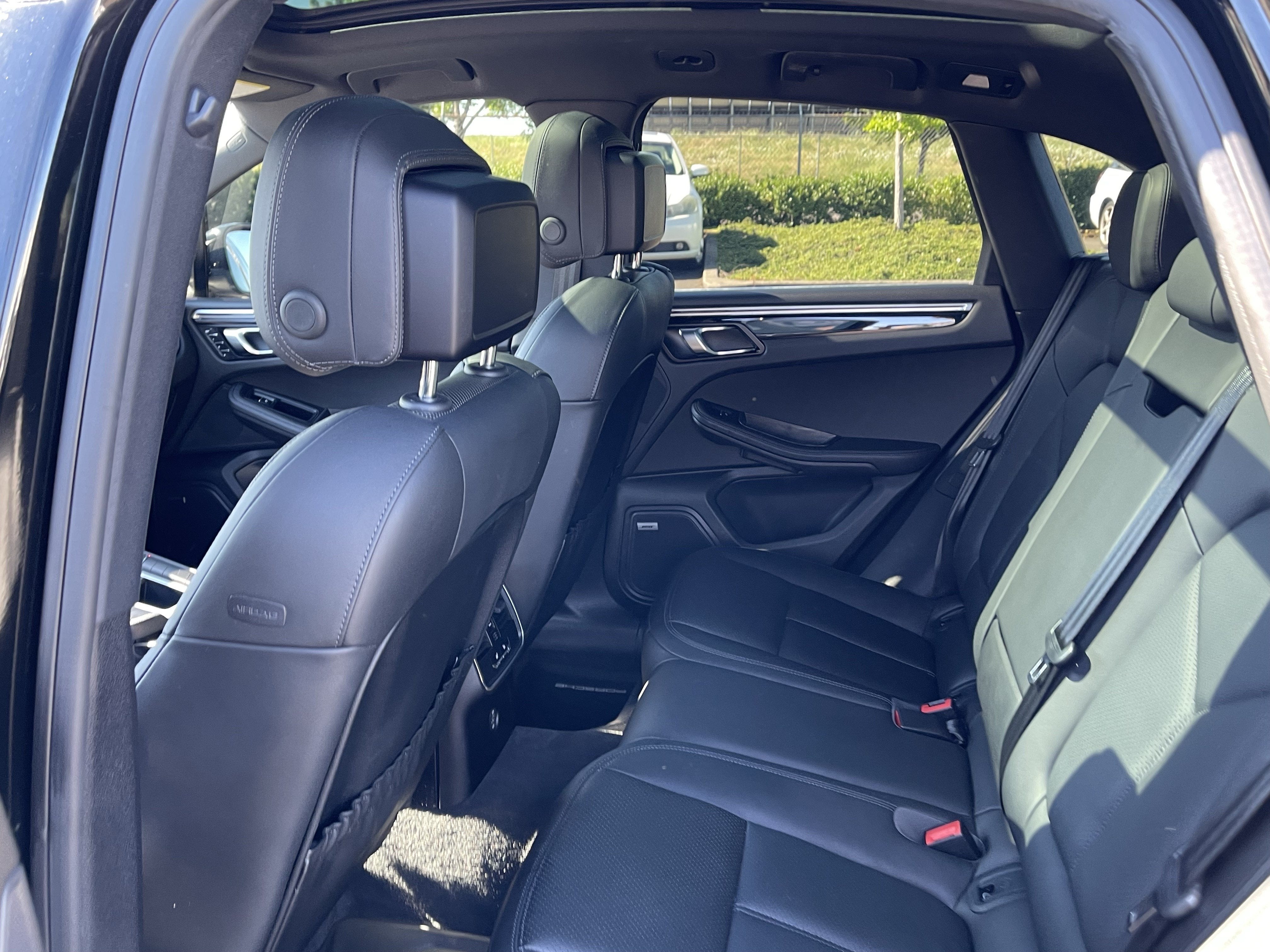 2019 Porsche Macan S
