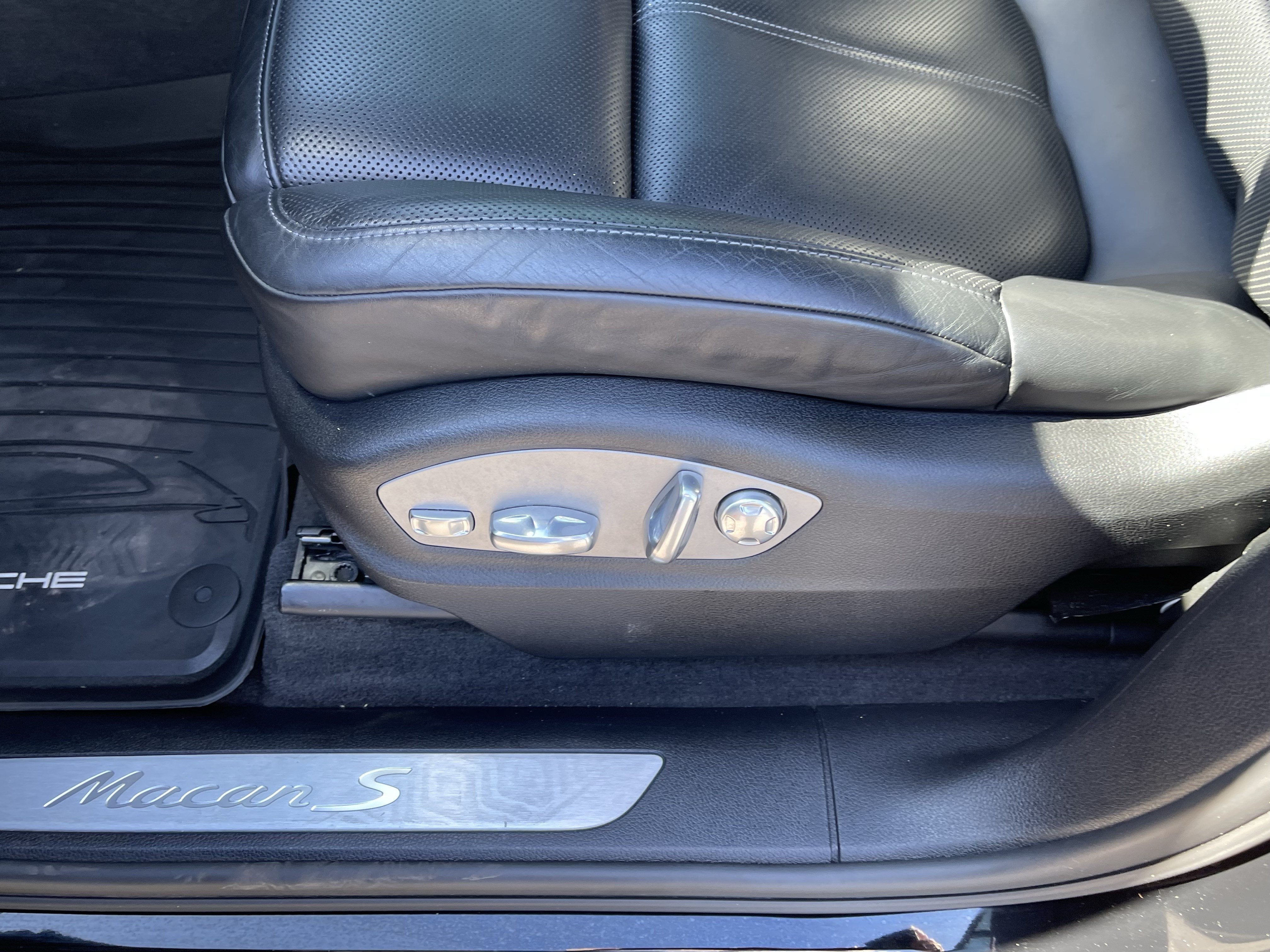 2019 Porsche Macan S