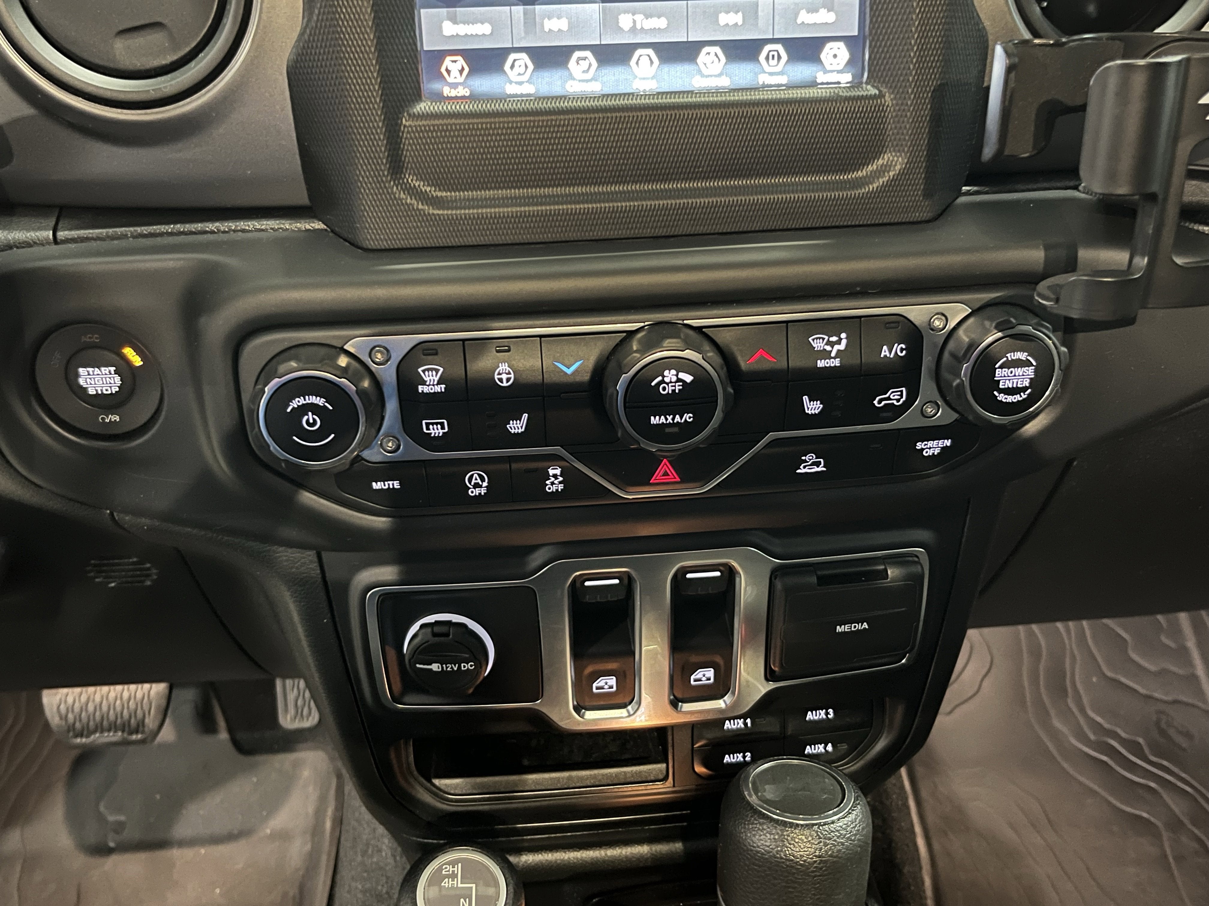 2022 Jeep Wrangler Willys