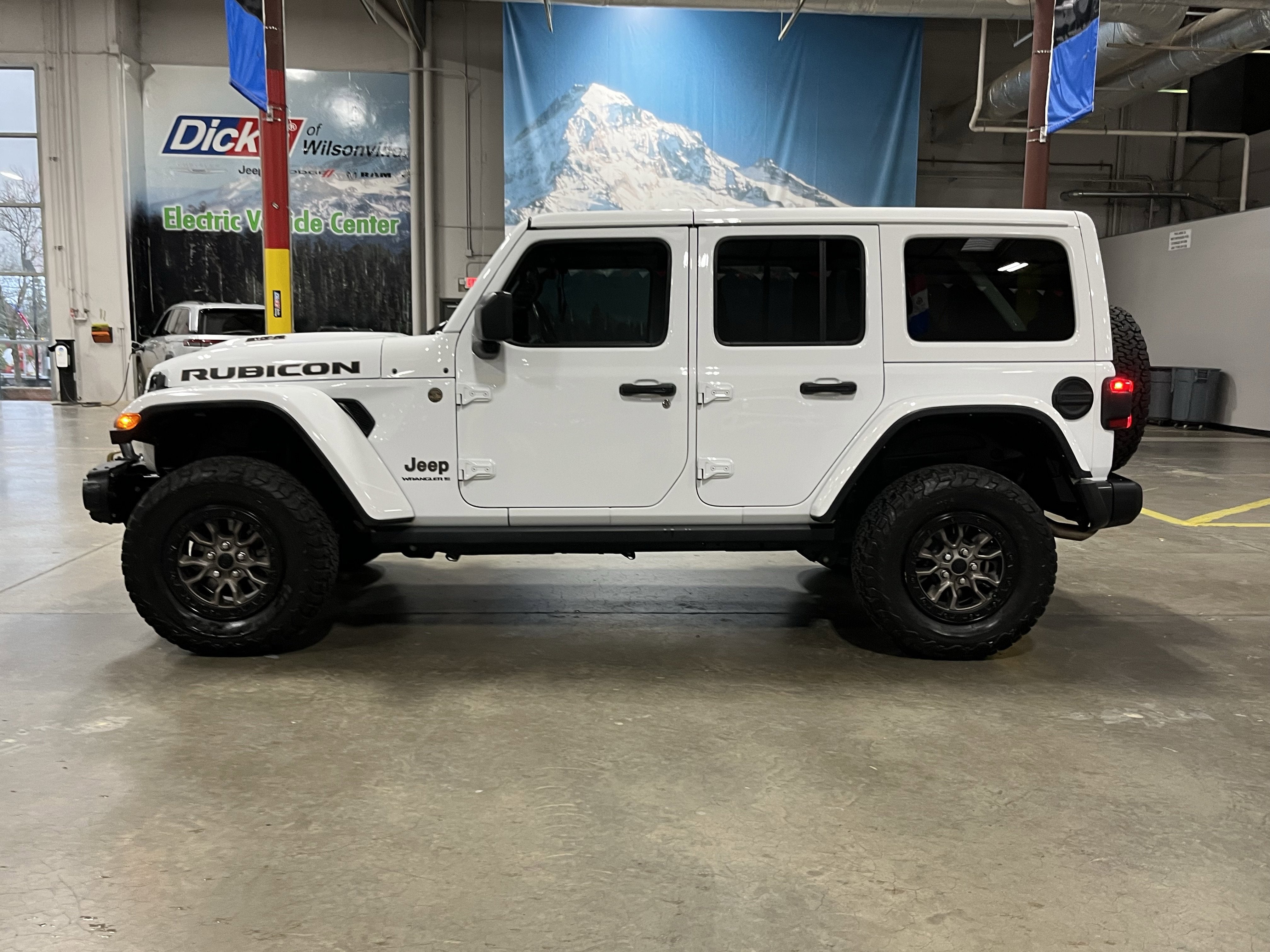 2023 Jeep Wrangler Rubicon 392