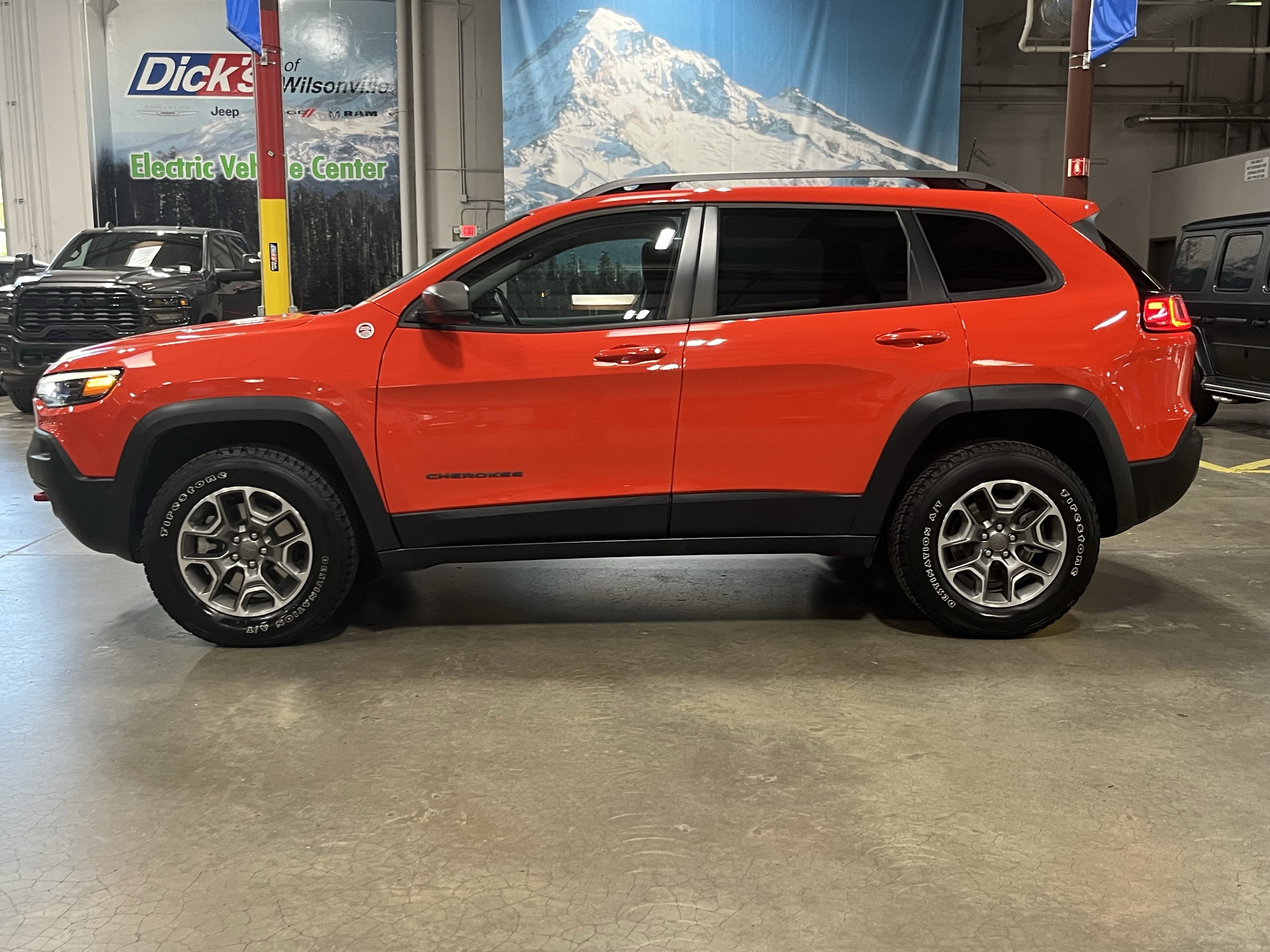 2021 Jeep Cherokee Trailhawk