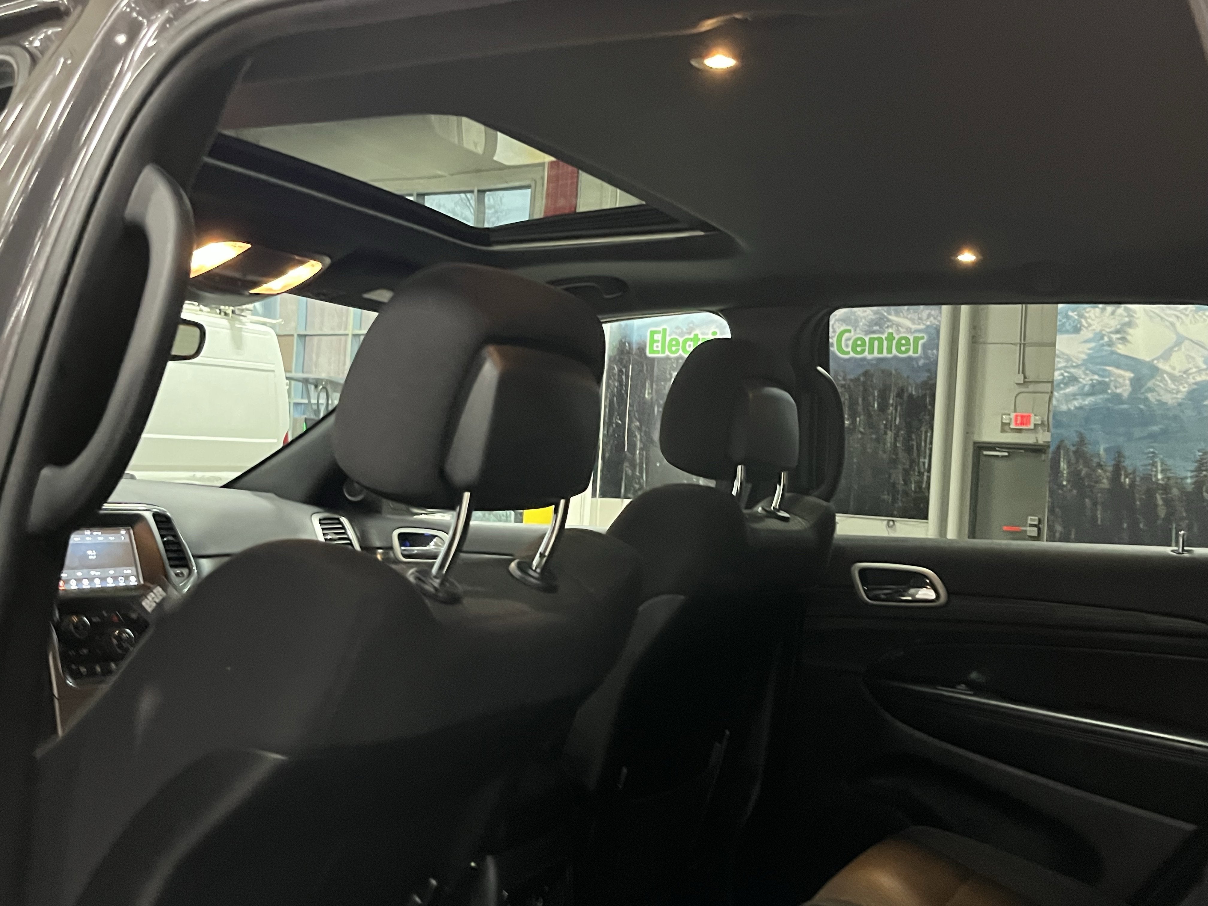 2021 Jeep Grand Cherokee Laredo E