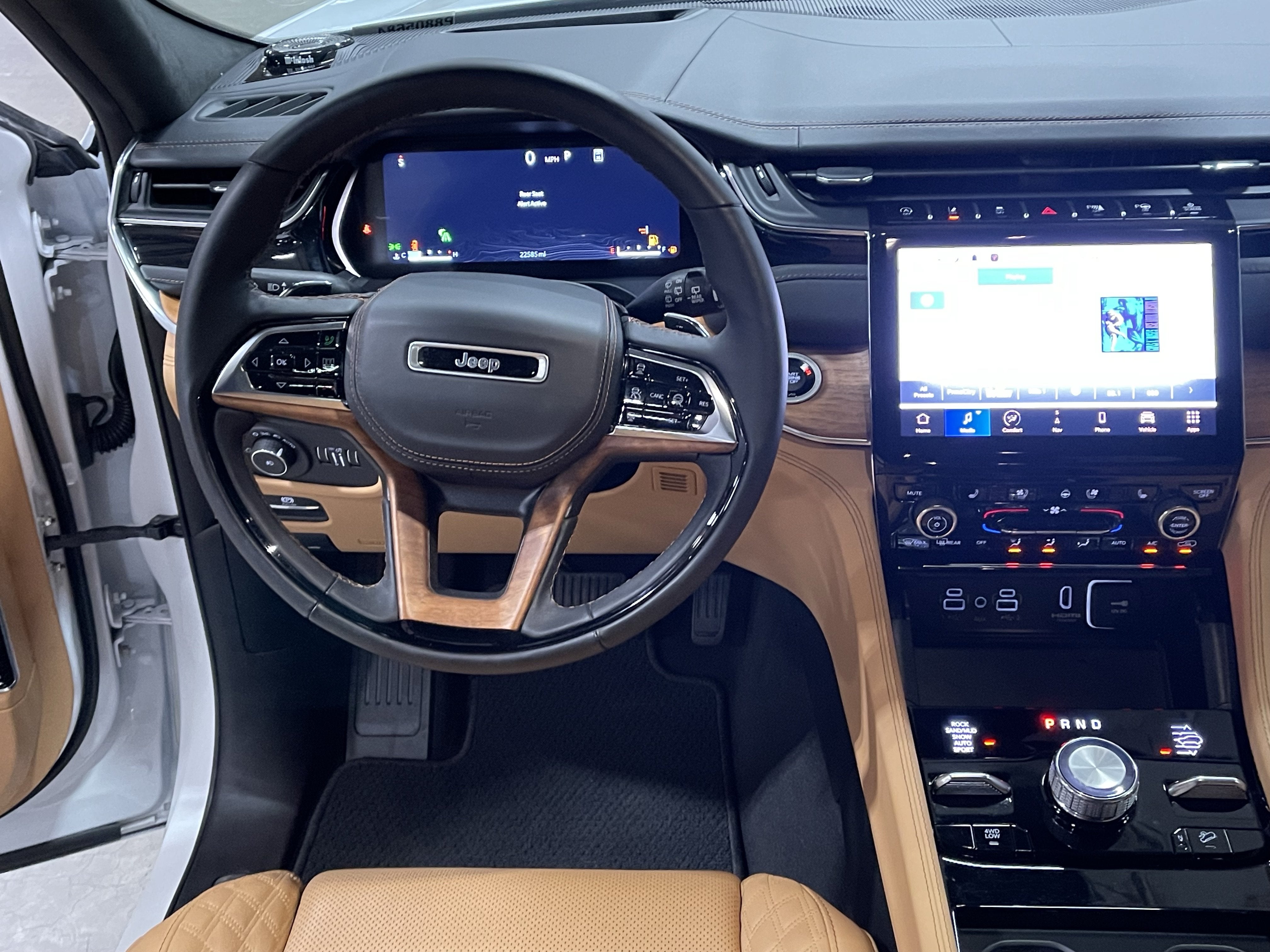 2023 Jeep Grand Cherokee L Summit