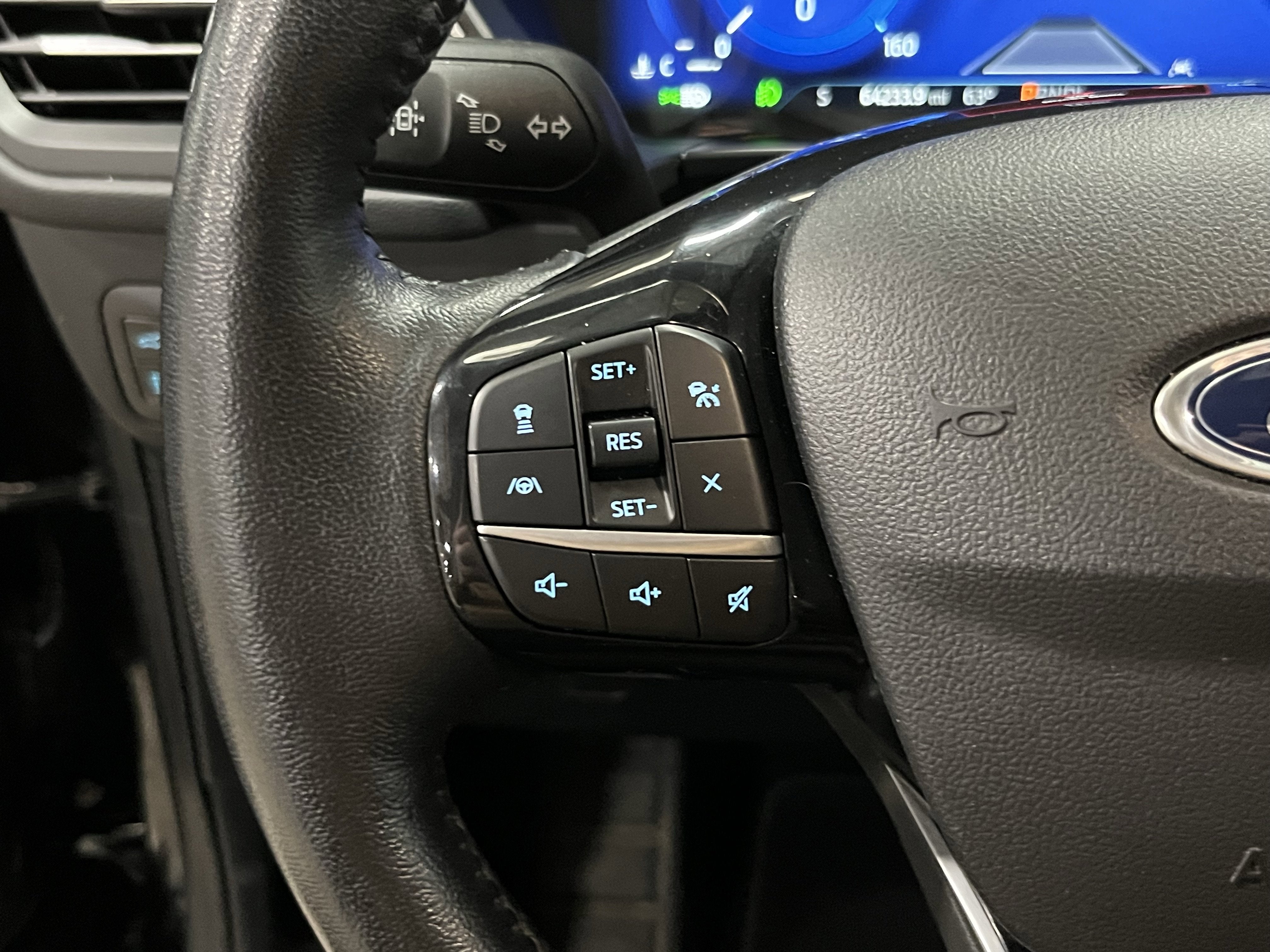 2021 Ford Escape Hybrid Titanium