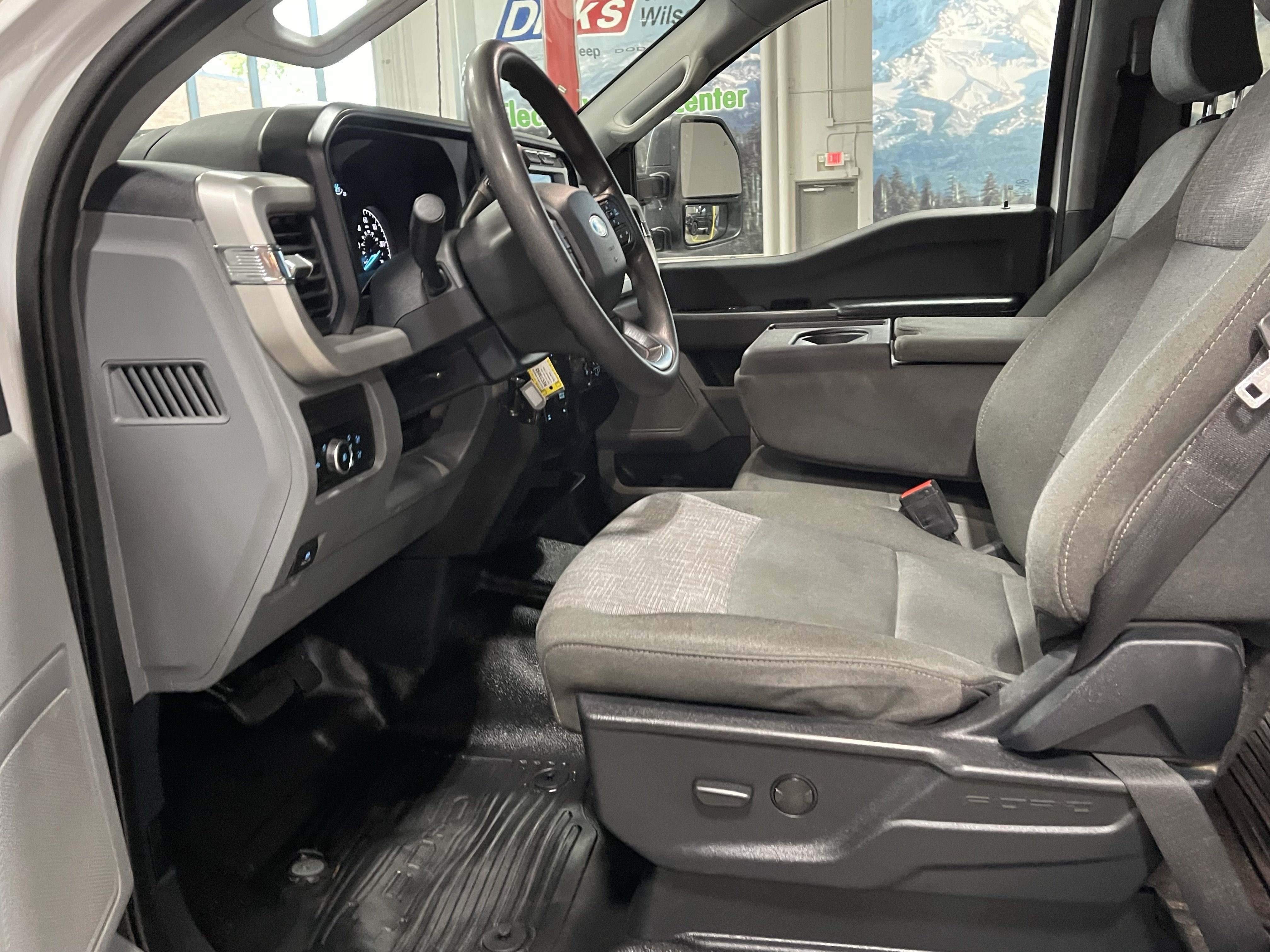 2024 Ford F-350SD XLT