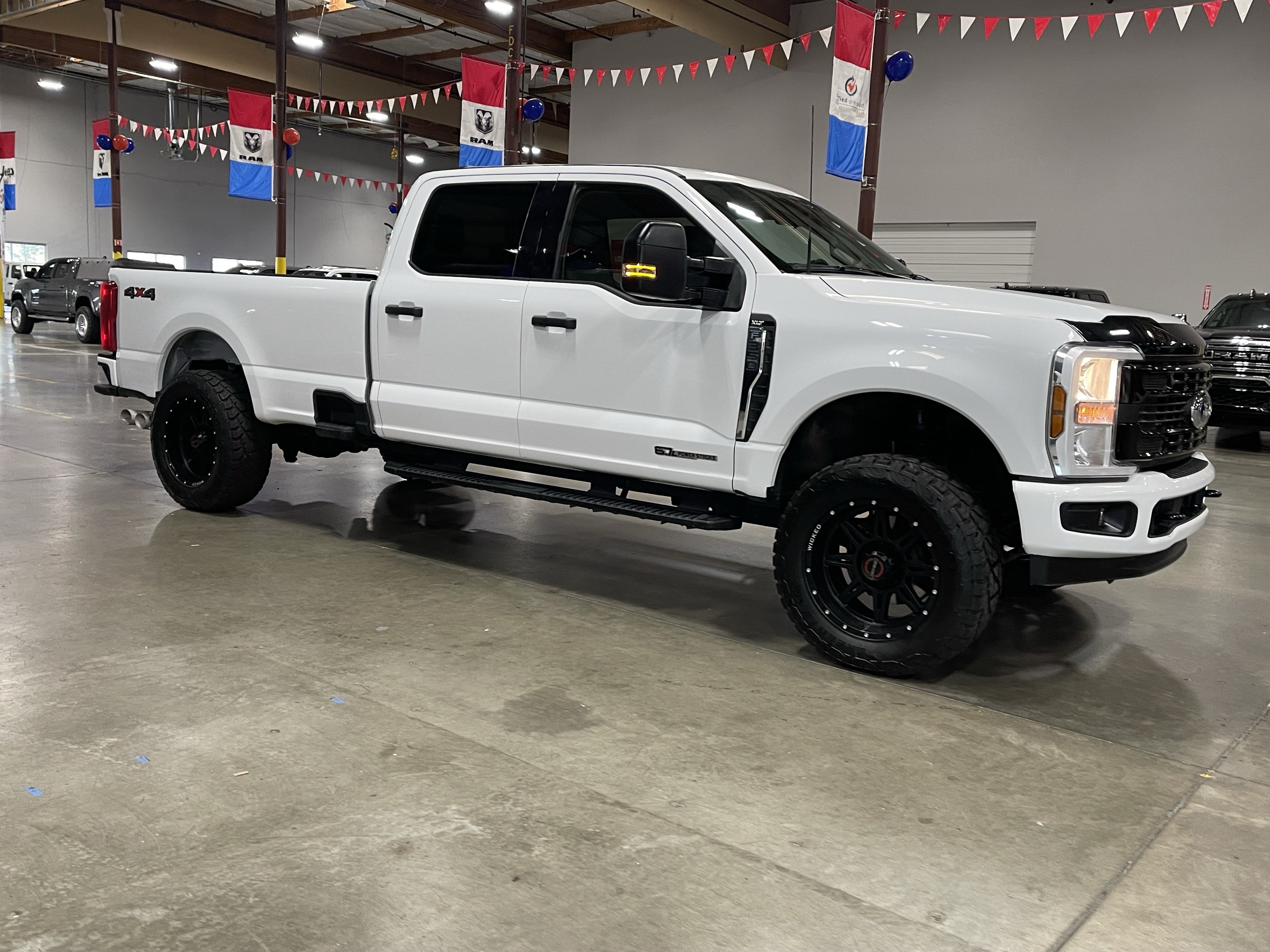 2024 Ford F-350SD XLT
