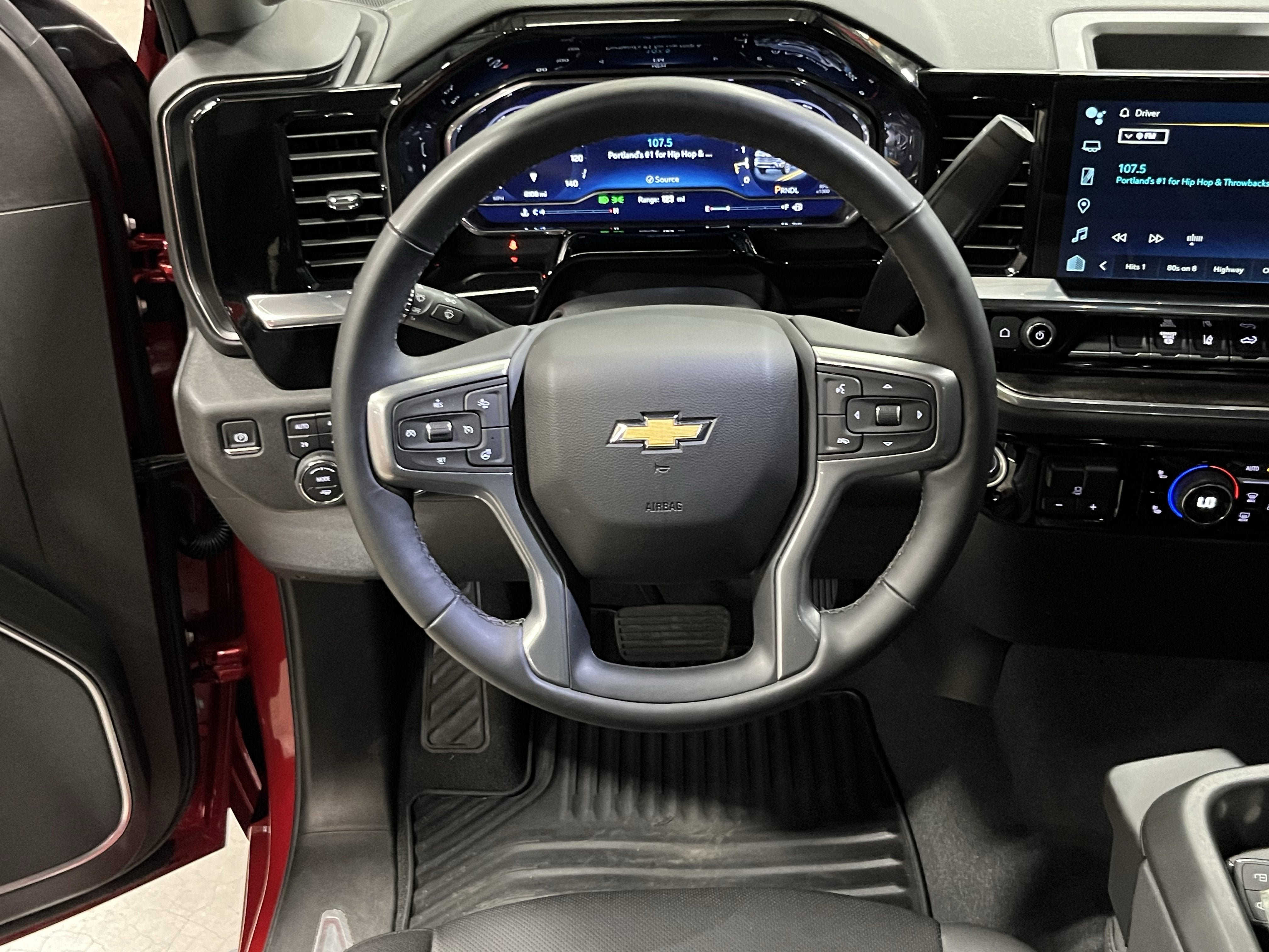 2025 Chevrolet Silverado 3500HD LTZ