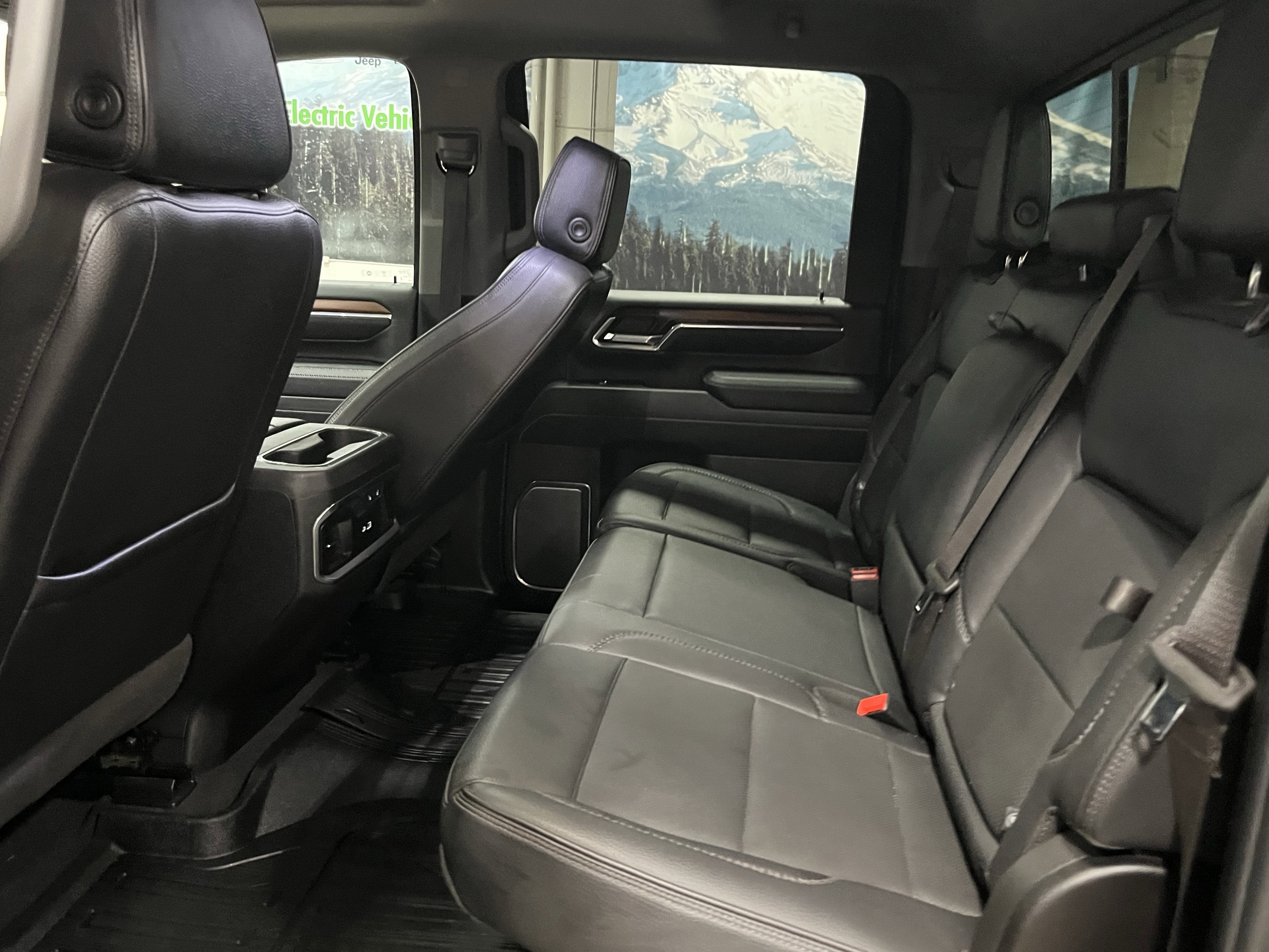 2024 GMC Sierra 3500HD Denali