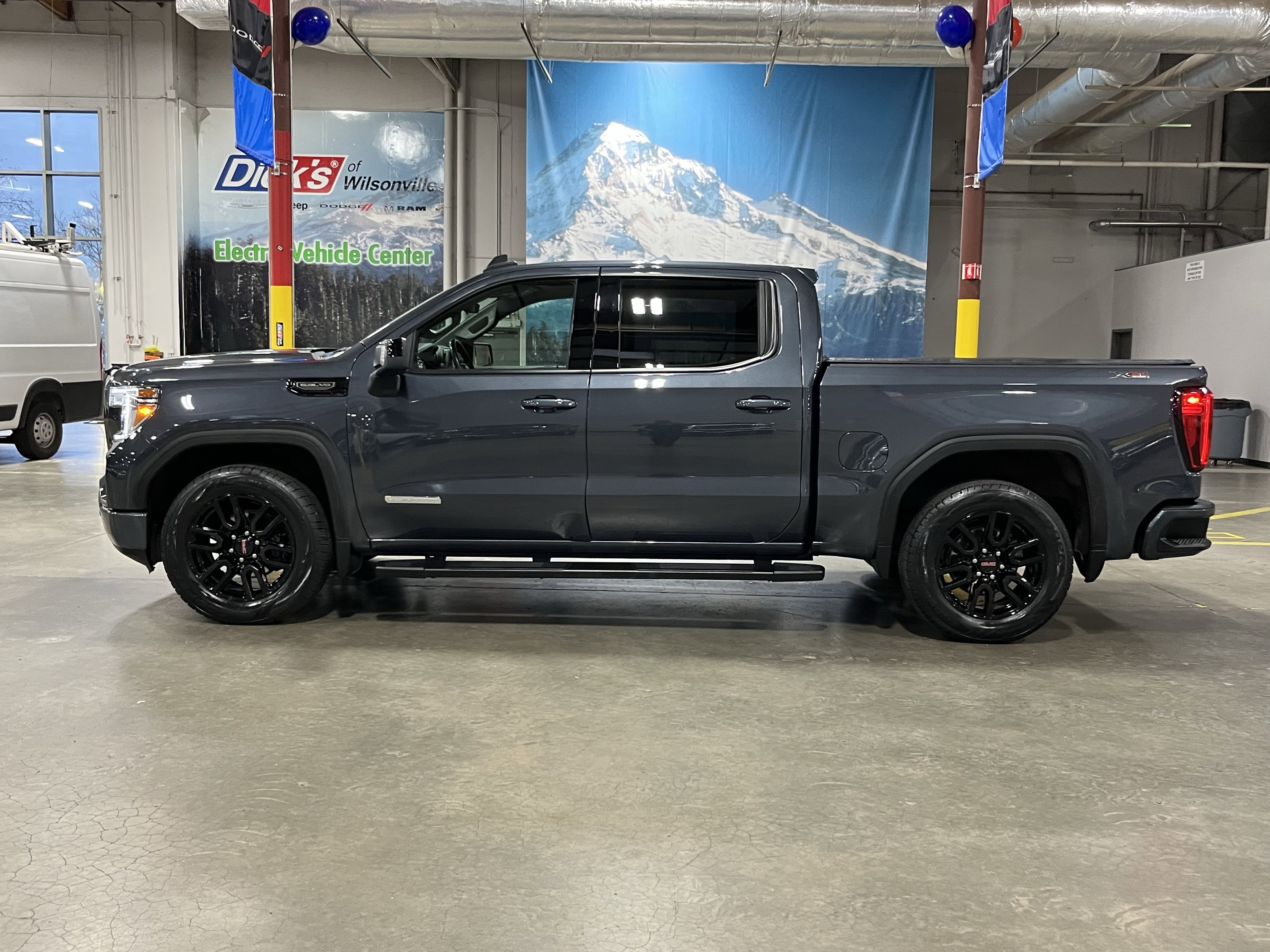 2022 GMC Sierra 1500 Limited Elevation