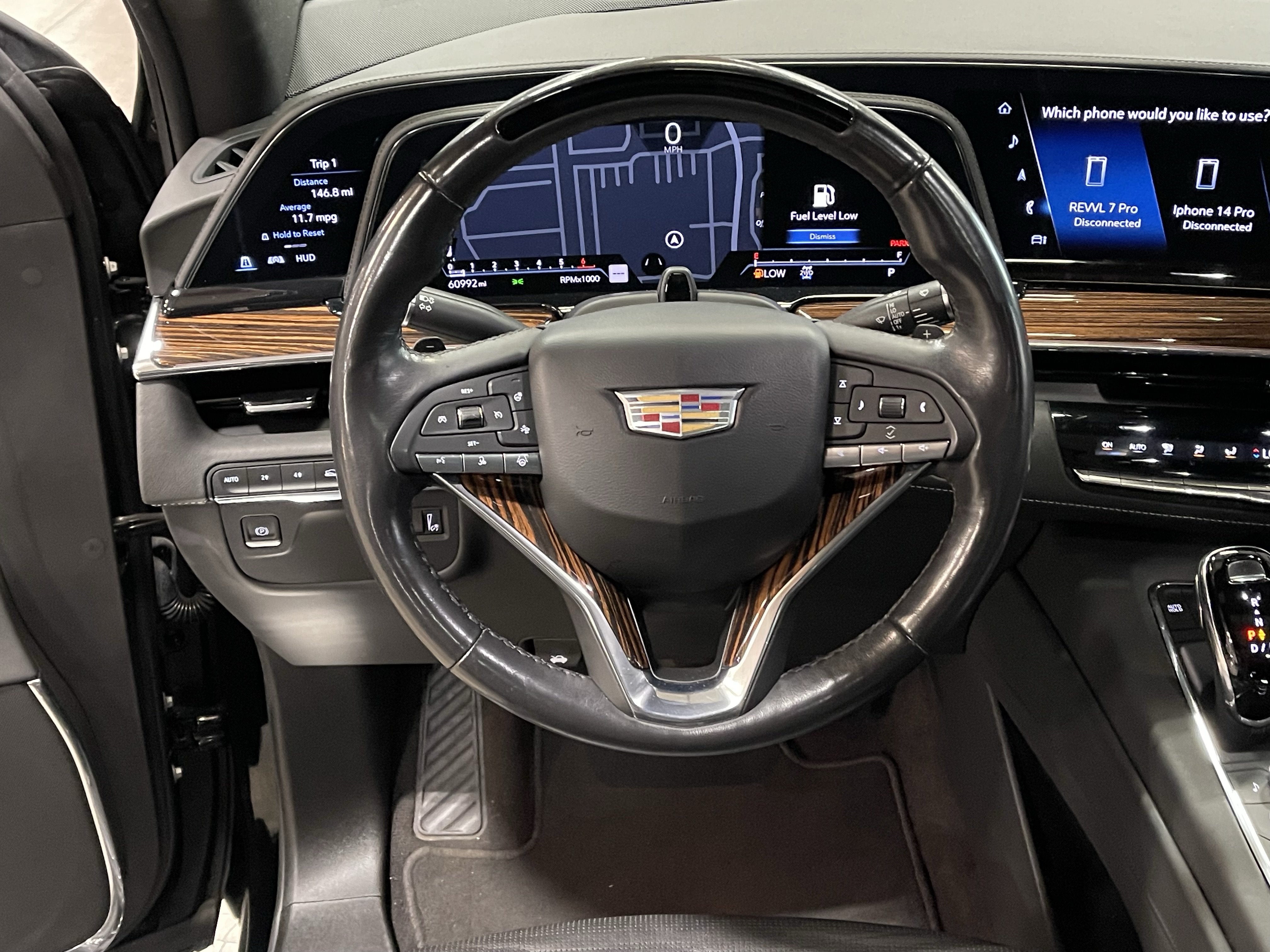 2023 Cadillac Escalade ESV Premium