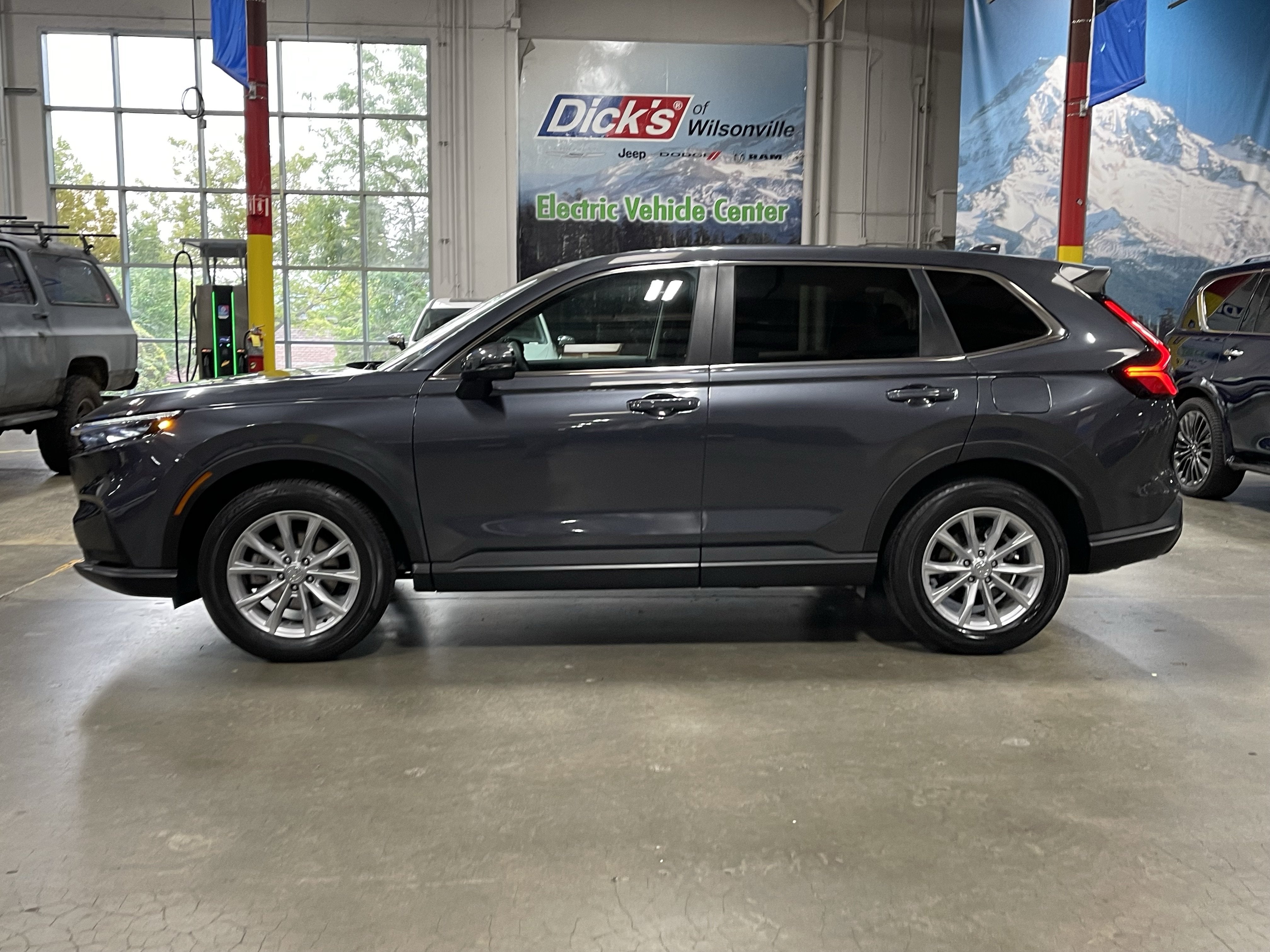 2025 Honda CR-V EX