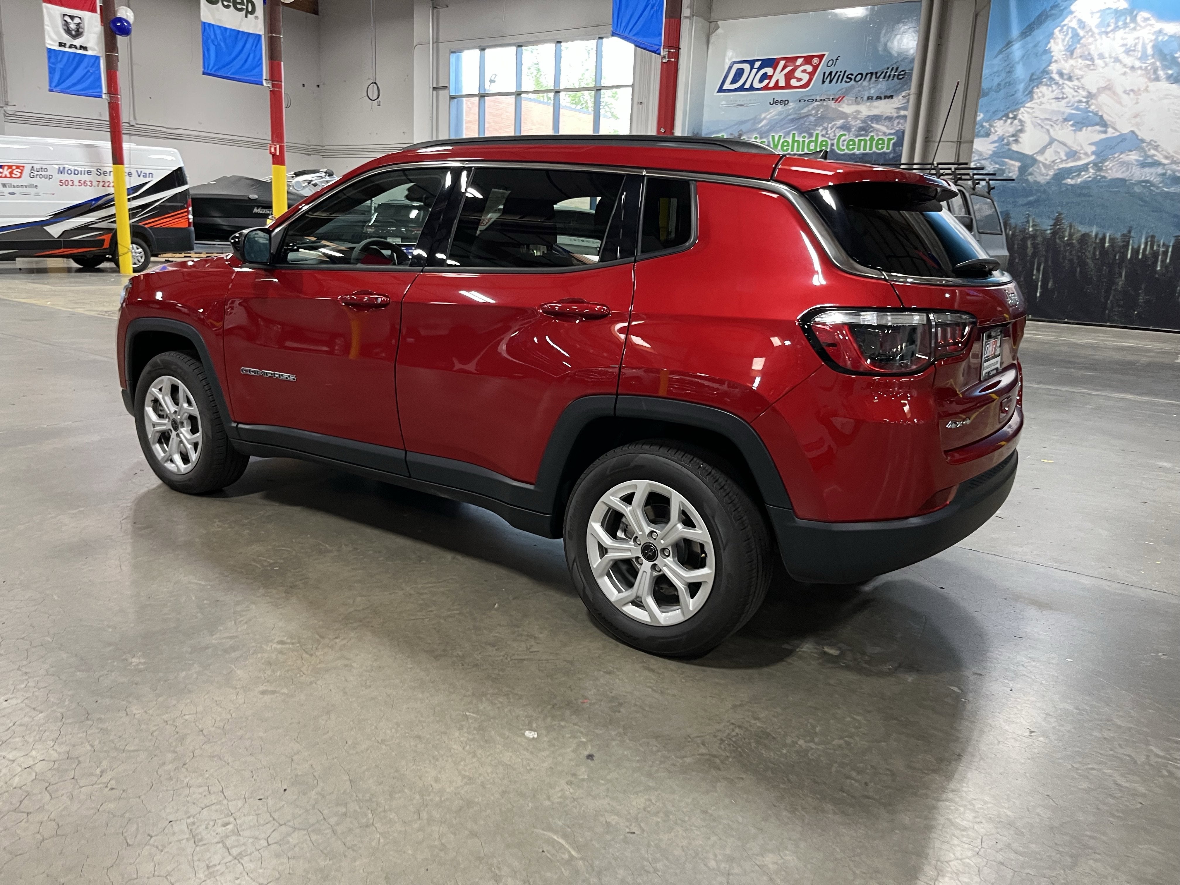2025 Jeep Compass Latitude