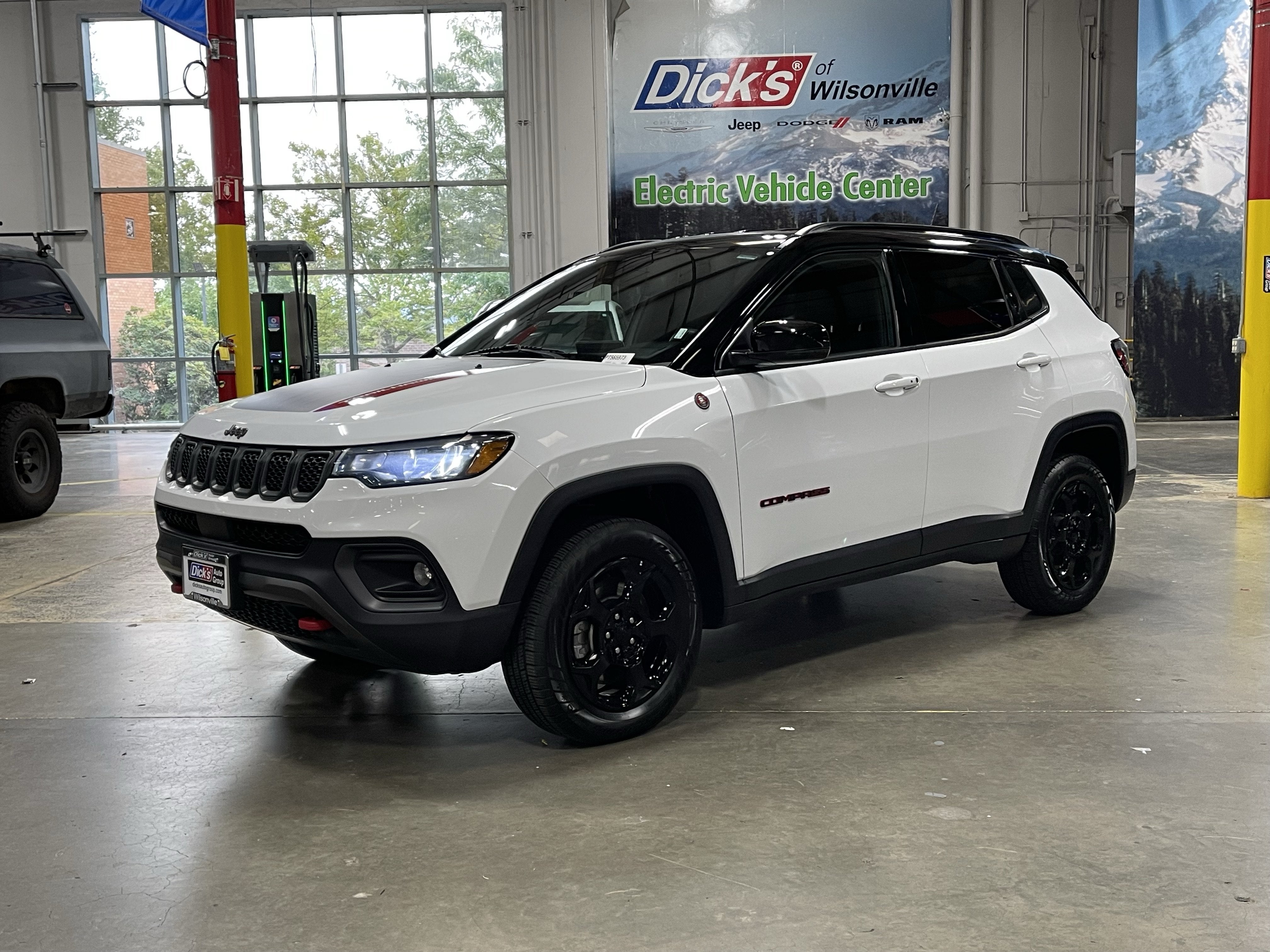 2023 Jeep Compass Trailhawk