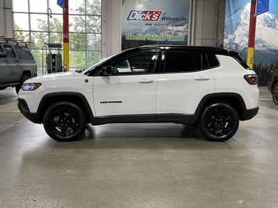 2023 Jeep Compass Trailhawk