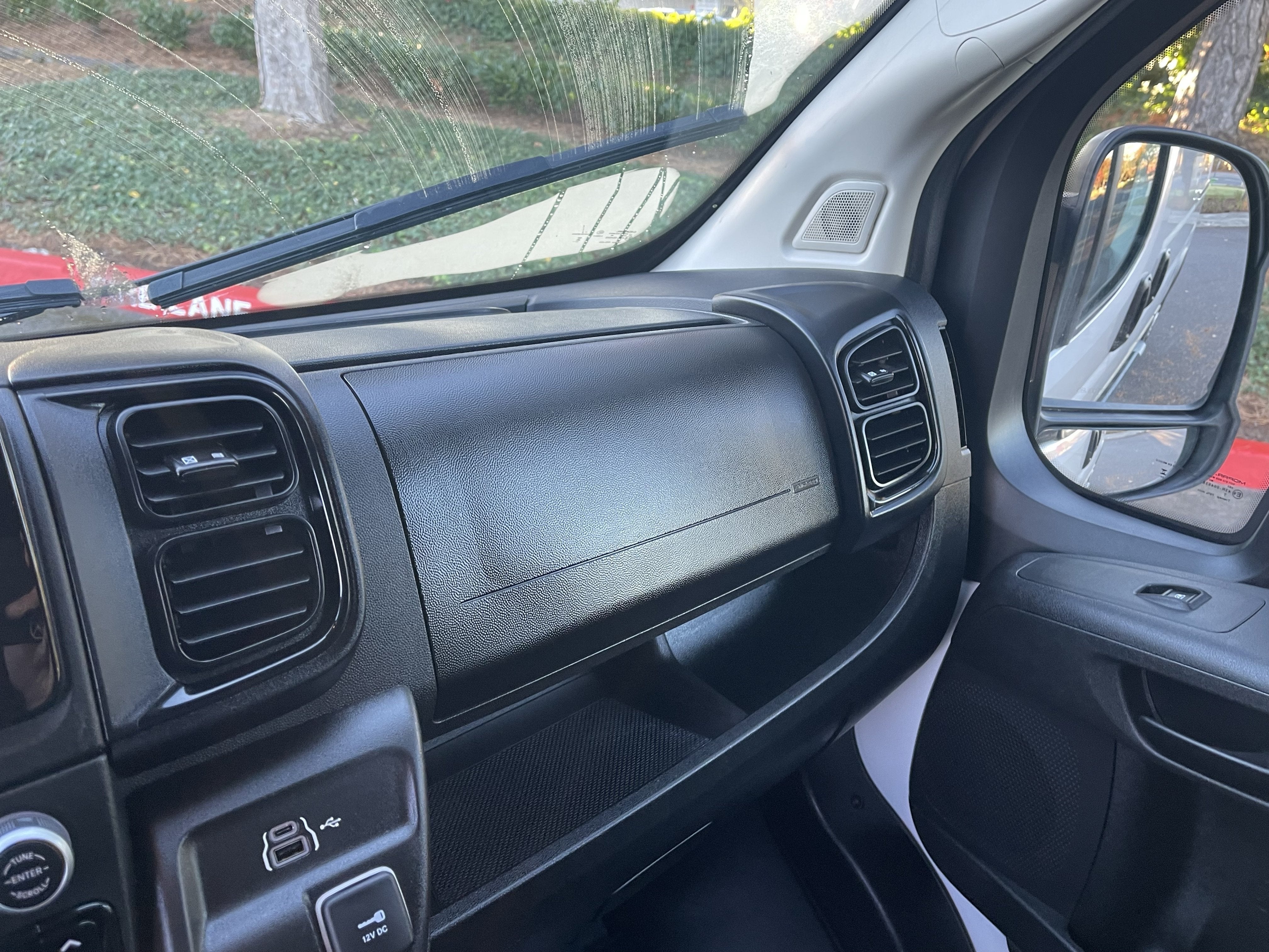 2025 RAM ProMaster 2500 Base