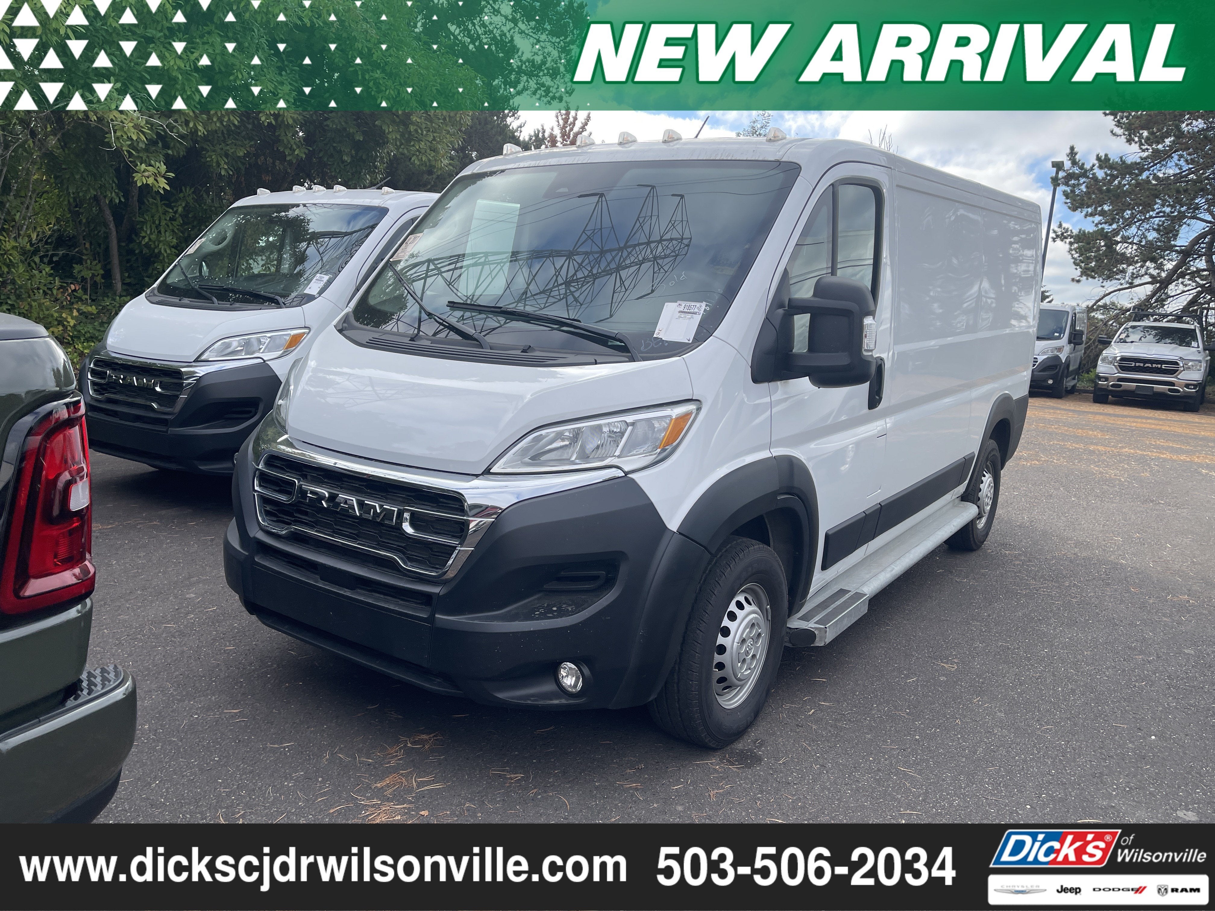 2025 RAM ProMaster 2500 Base