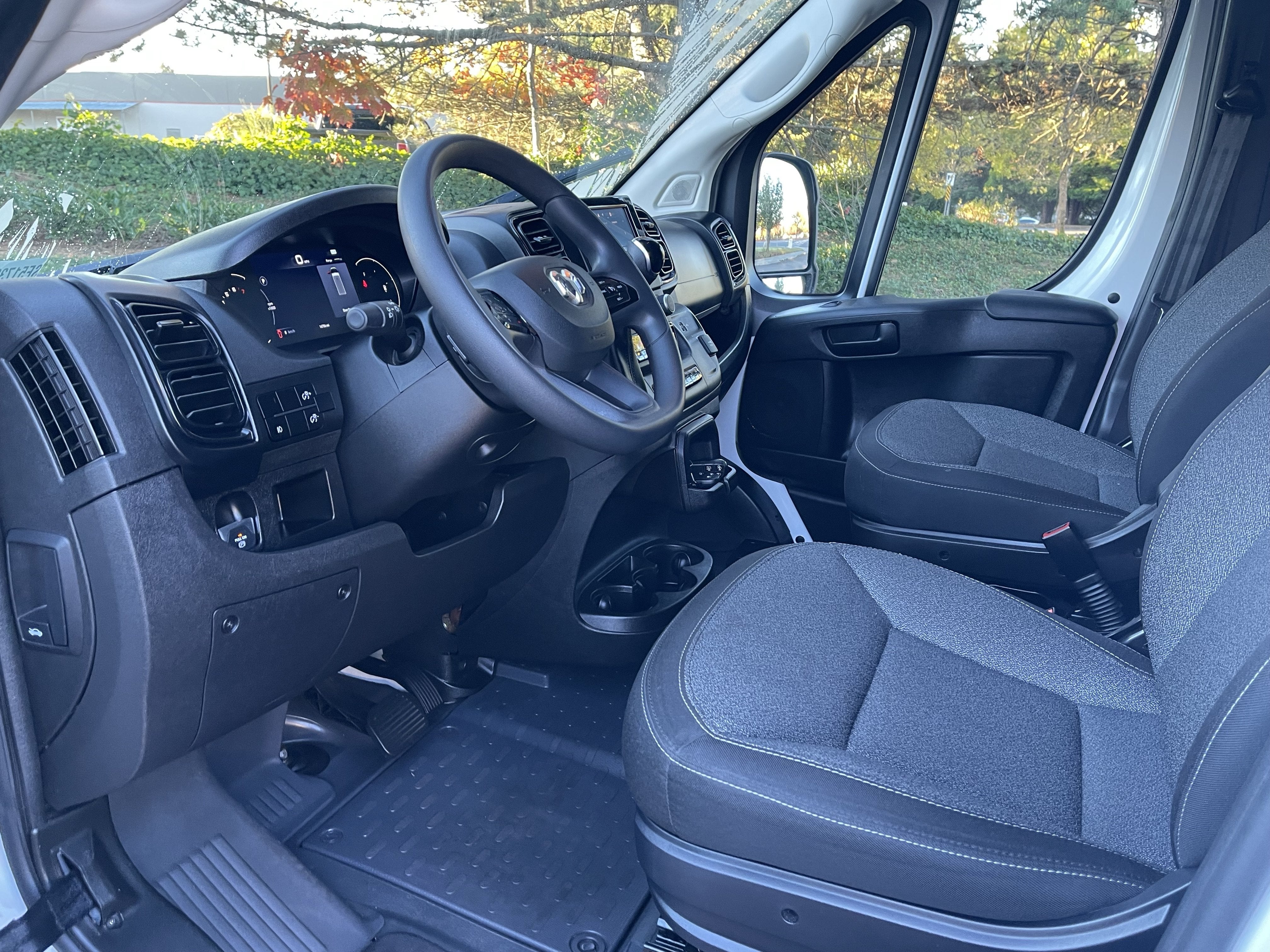 2025 RAM ProMaster 2500 Base