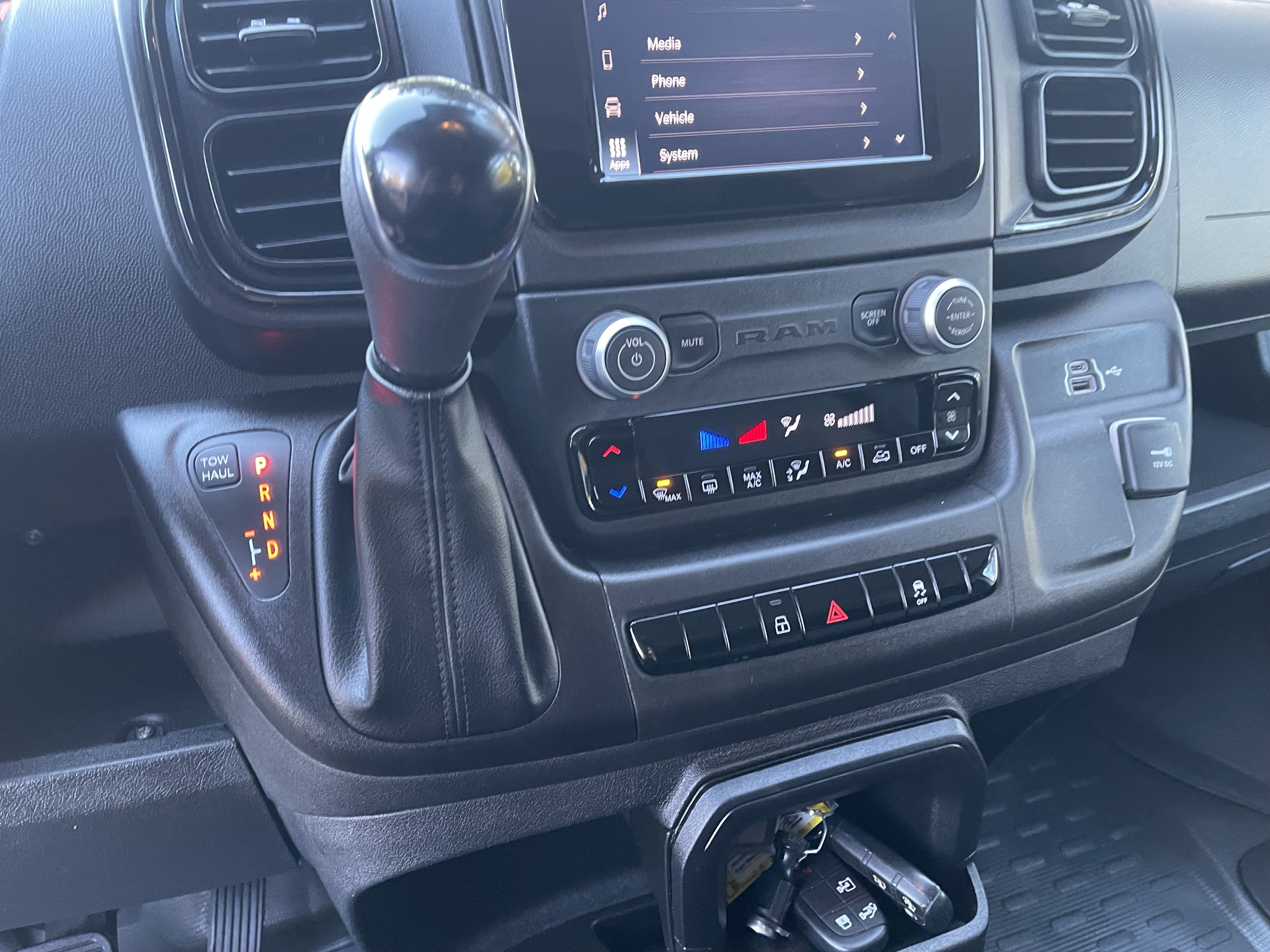 2025 RAM ProMaster 2500 Base