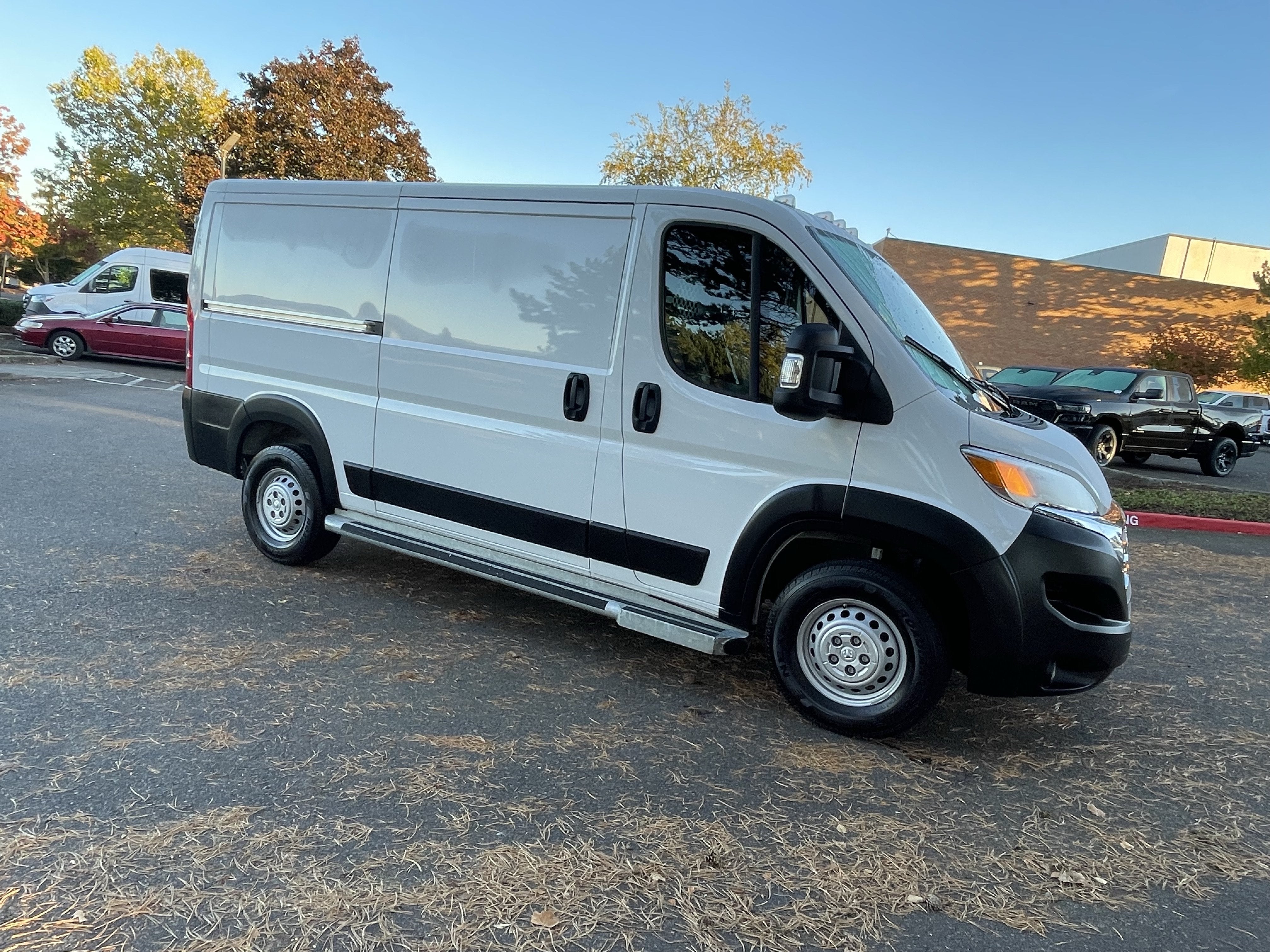 2025 RAM ProMaster 2500 Base