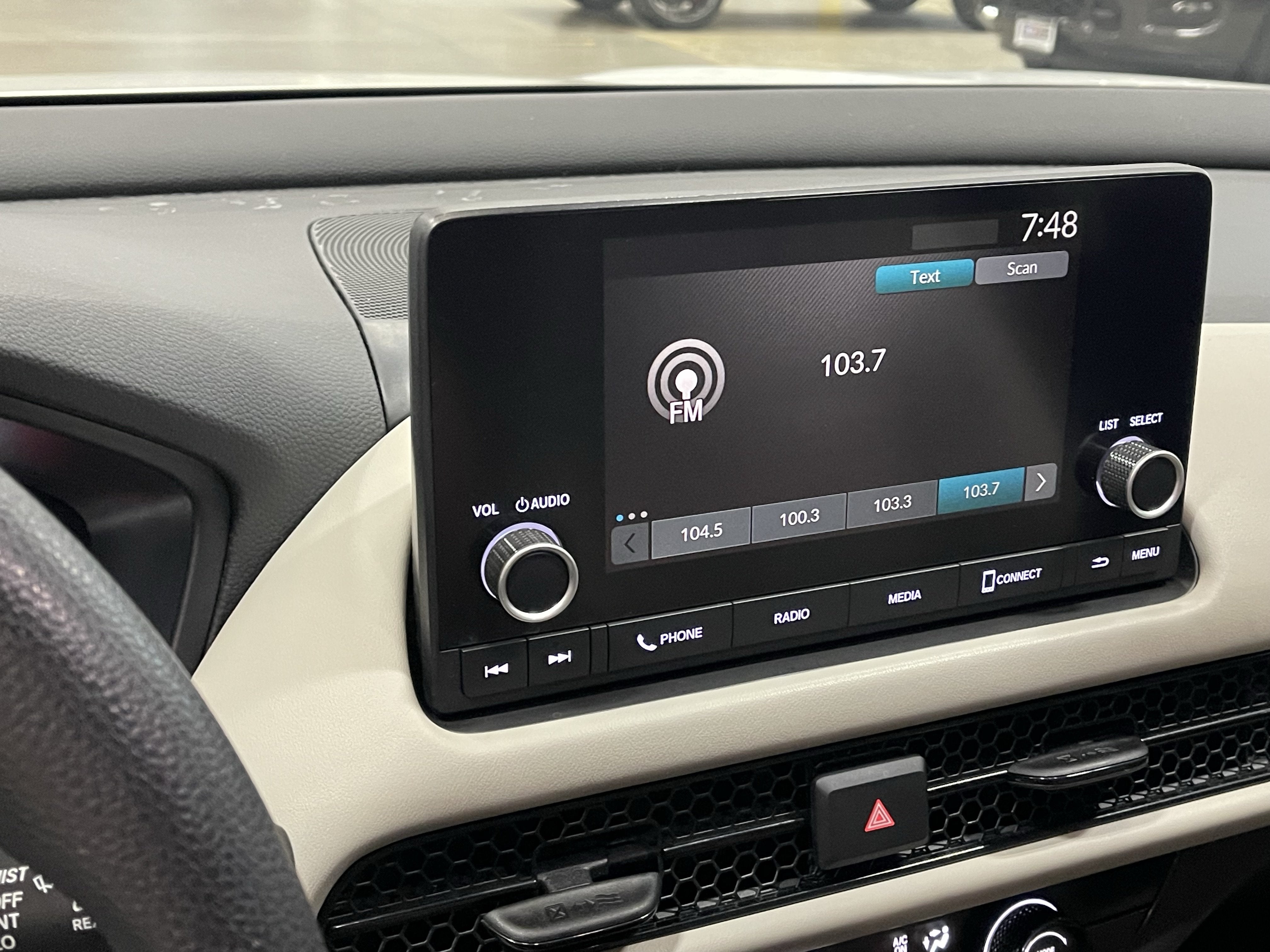 2023 Honda HR-V LX