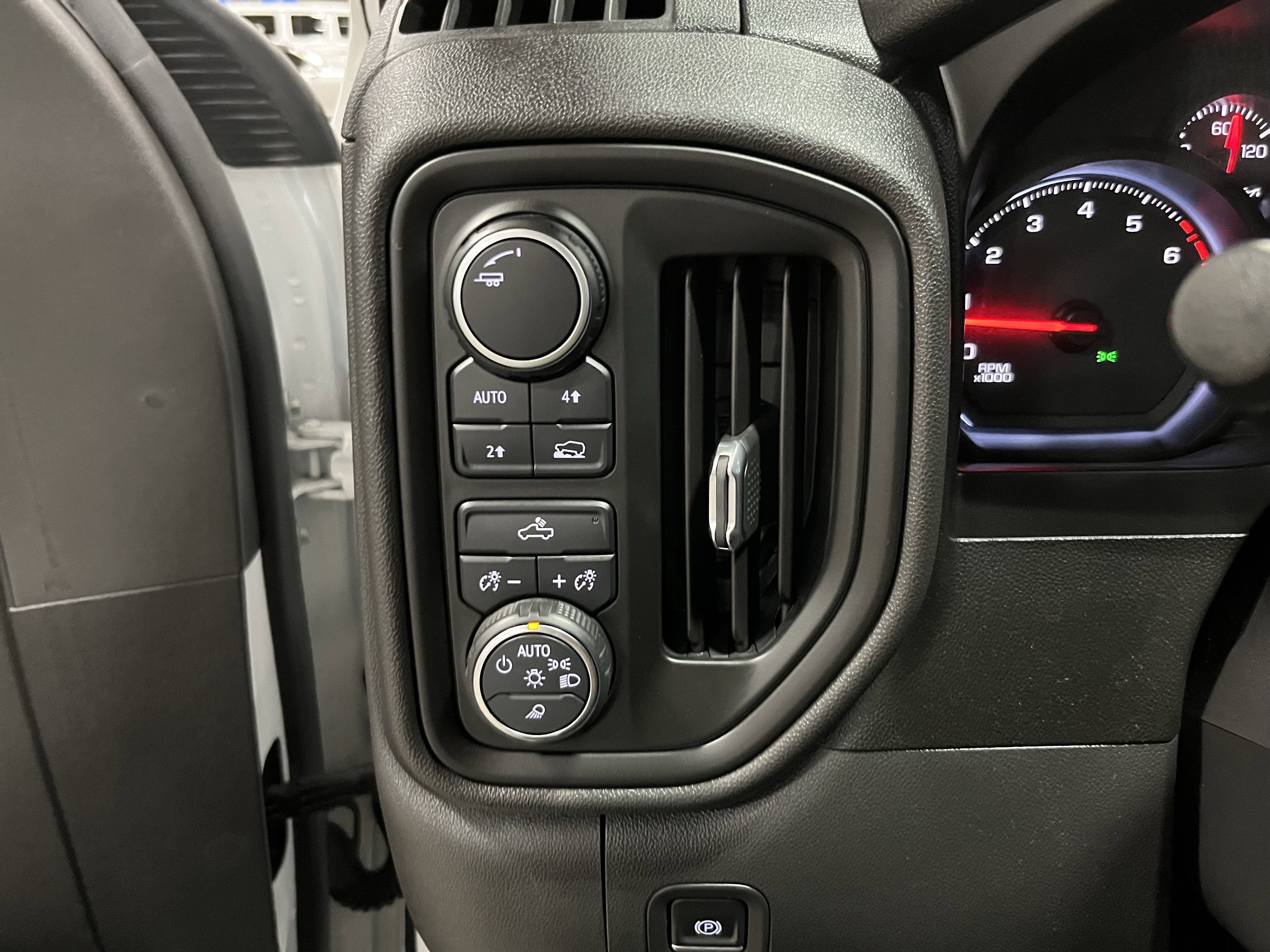 2020 Chevrolet Silverado 1500 WT