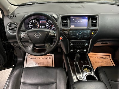 2013 Nissan Pathfinder Platinum