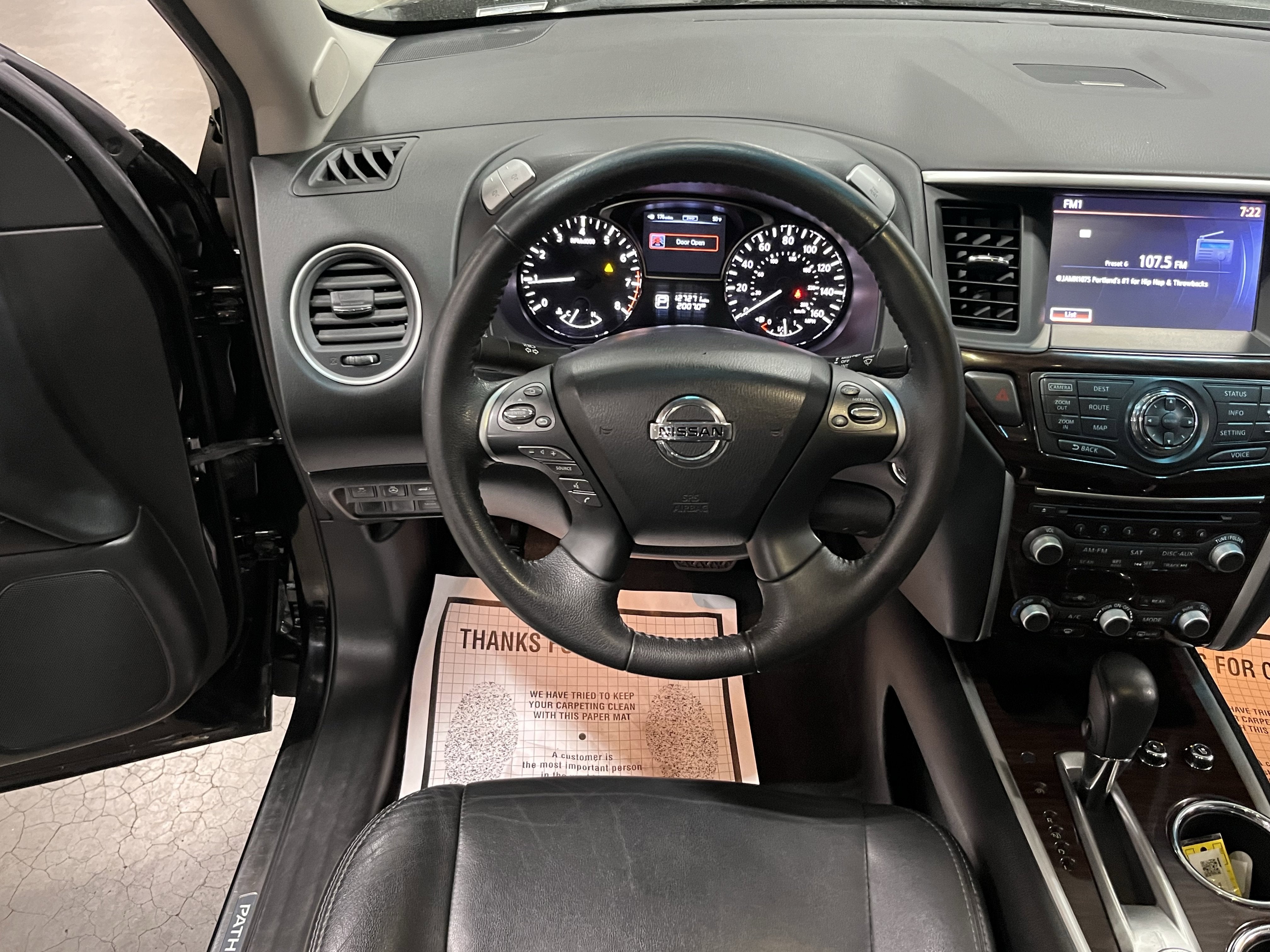 2013 Nissan Pathfinder Platinum