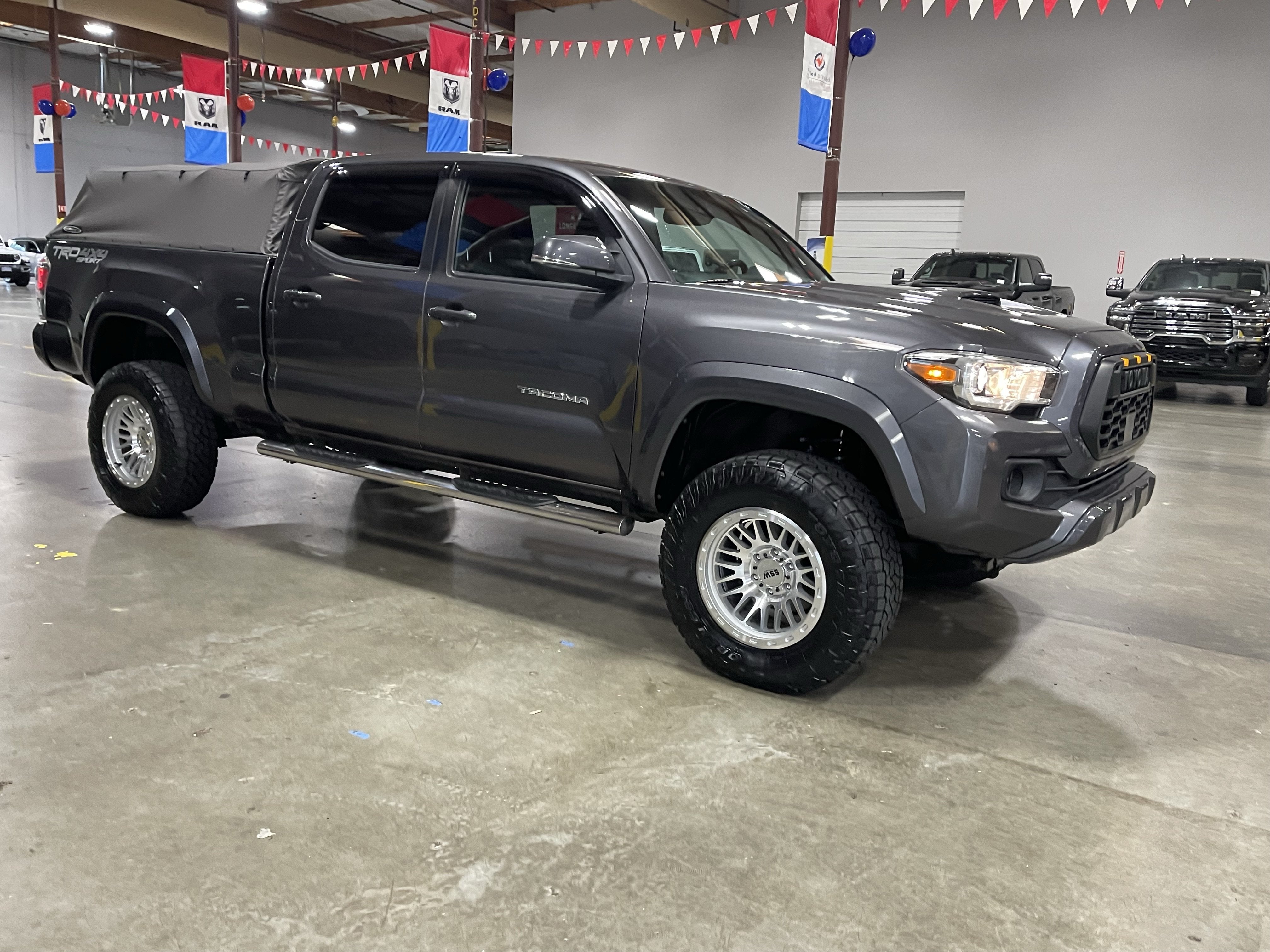 2020 Toyota Tacoma SR5