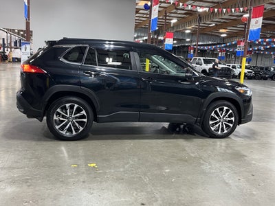 2024 Toyota Corolla Cross XLE