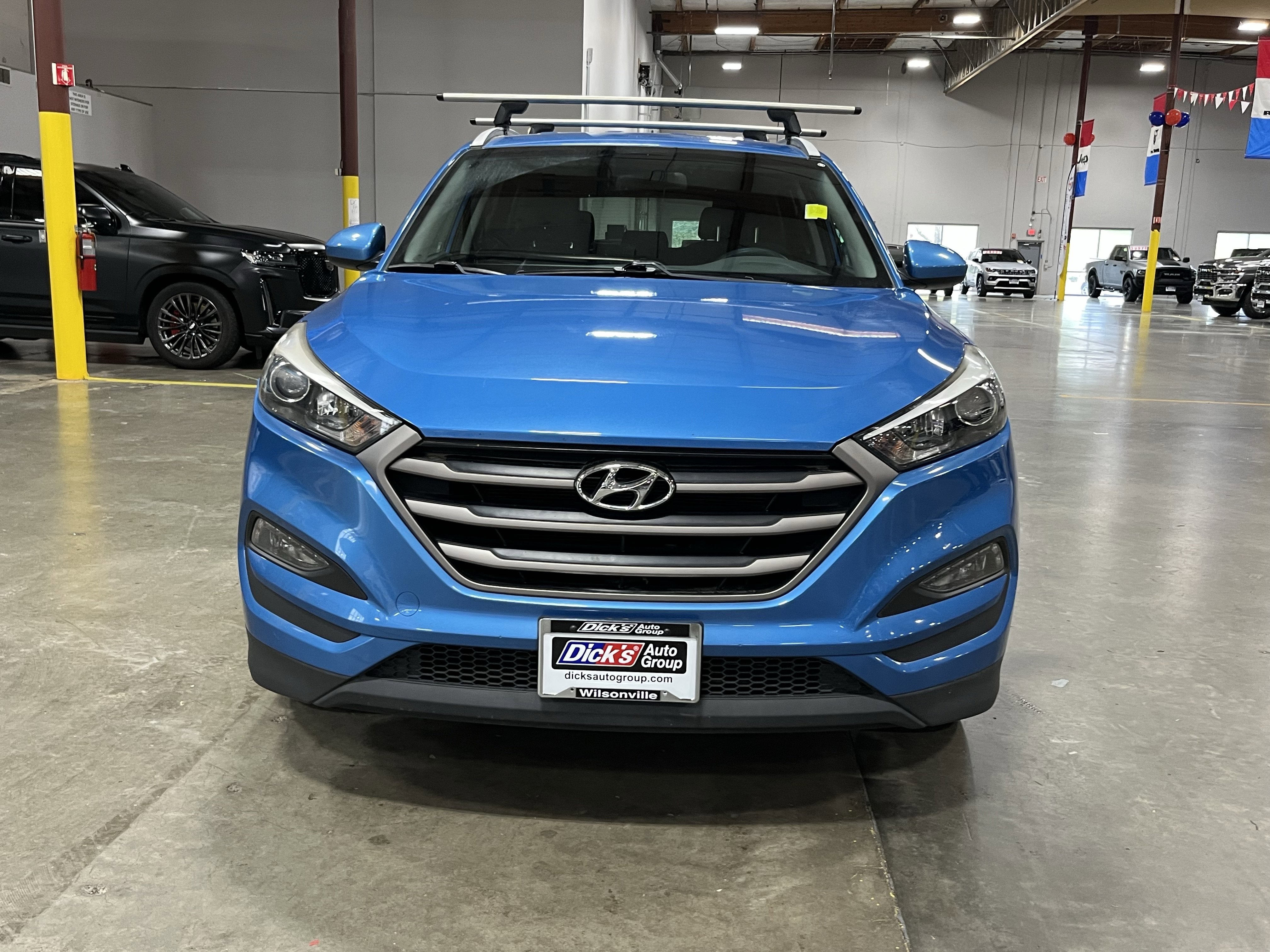 2016 Hyundai TUCSON SE