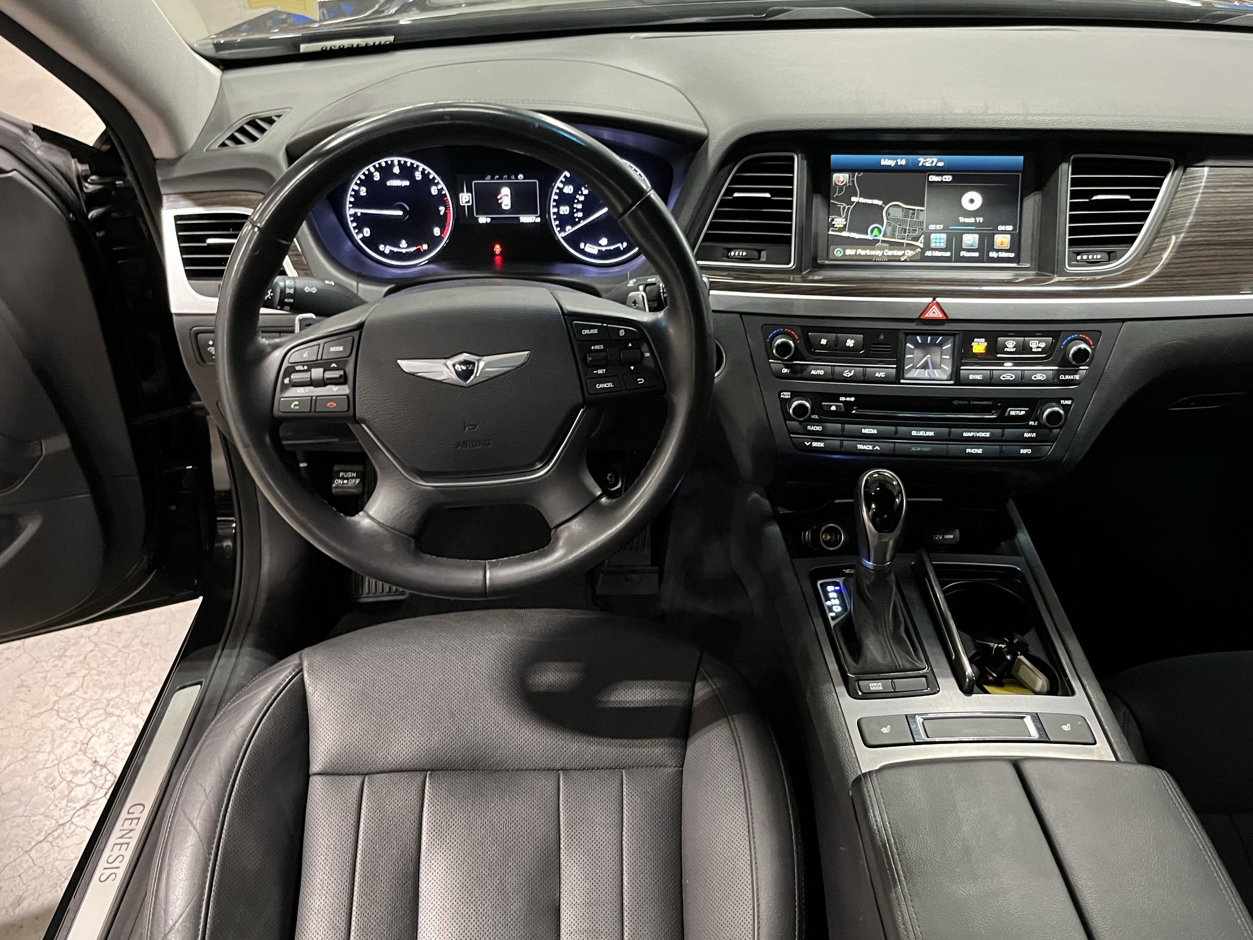 2016 Hyundai GENESIS 3.8