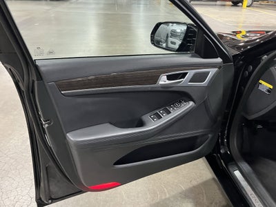 2016 Hyundai GENESIS 3.8