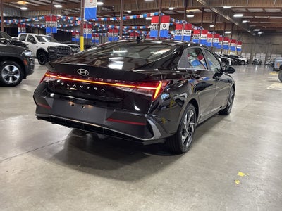 2025 Hyundai ELANTRA SEL Convenience